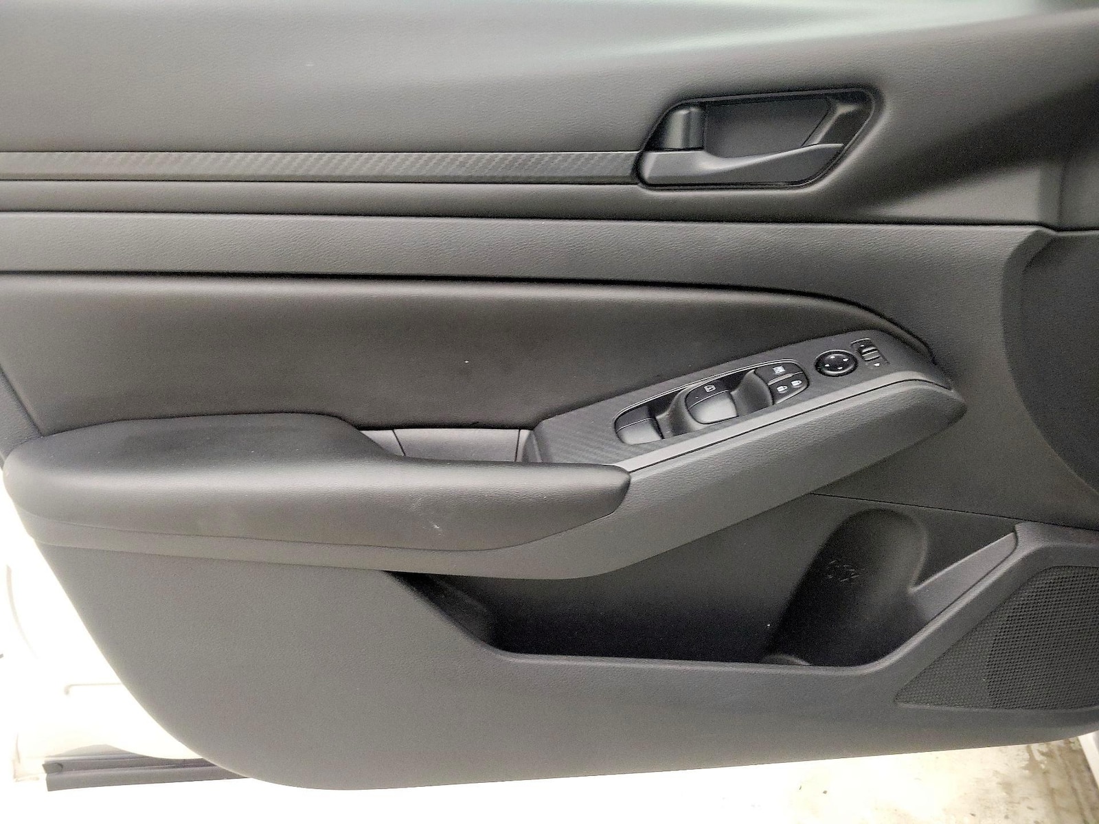 2023 Nissan Altima S - Photo 13