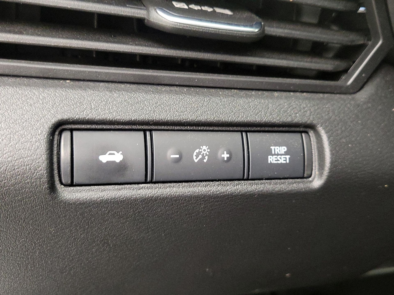 2023 Nissan Altima S - Photo 14
