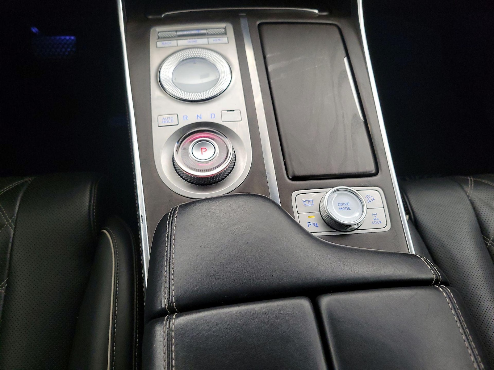 2021 GENESIS GV80 Standard - Photo 19