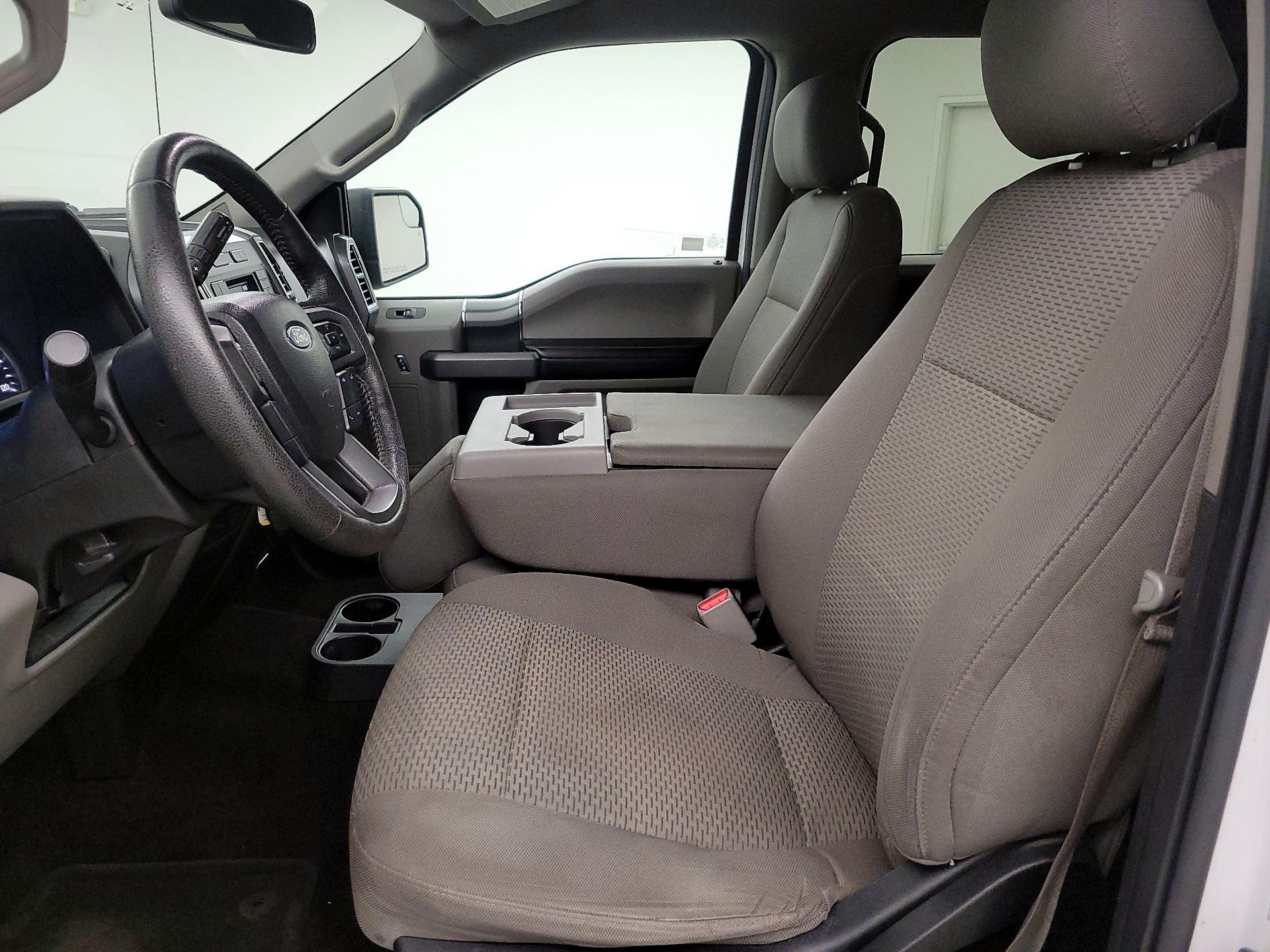 Thumbnail: 2016 Ford F-150 - 11