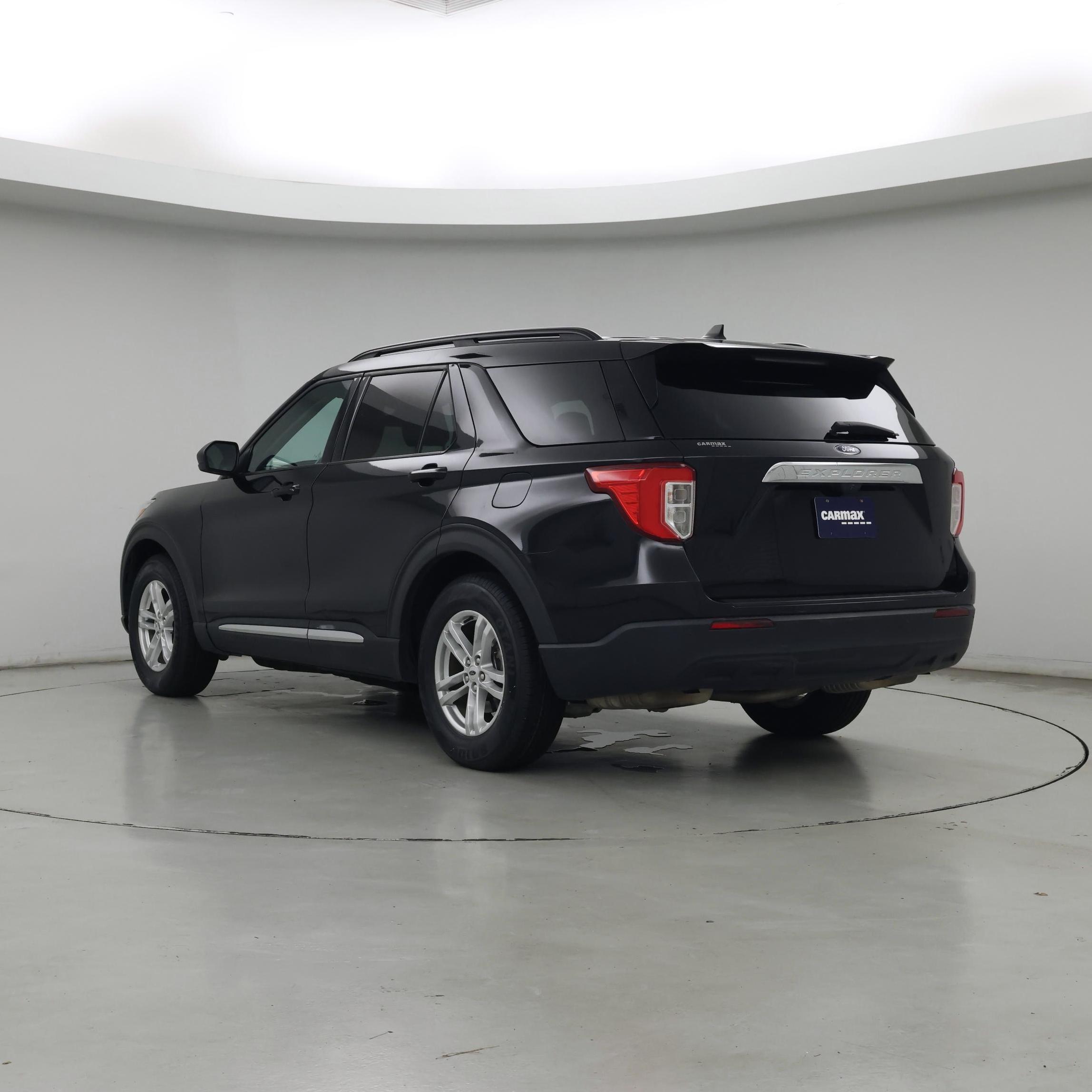 Thumbnail: 2021 Ford Explorer - 2