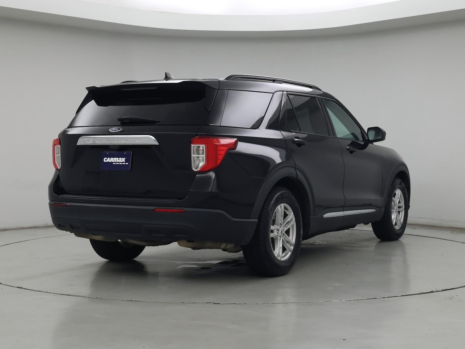 2021 Ford Explorer XLT - Photo 9