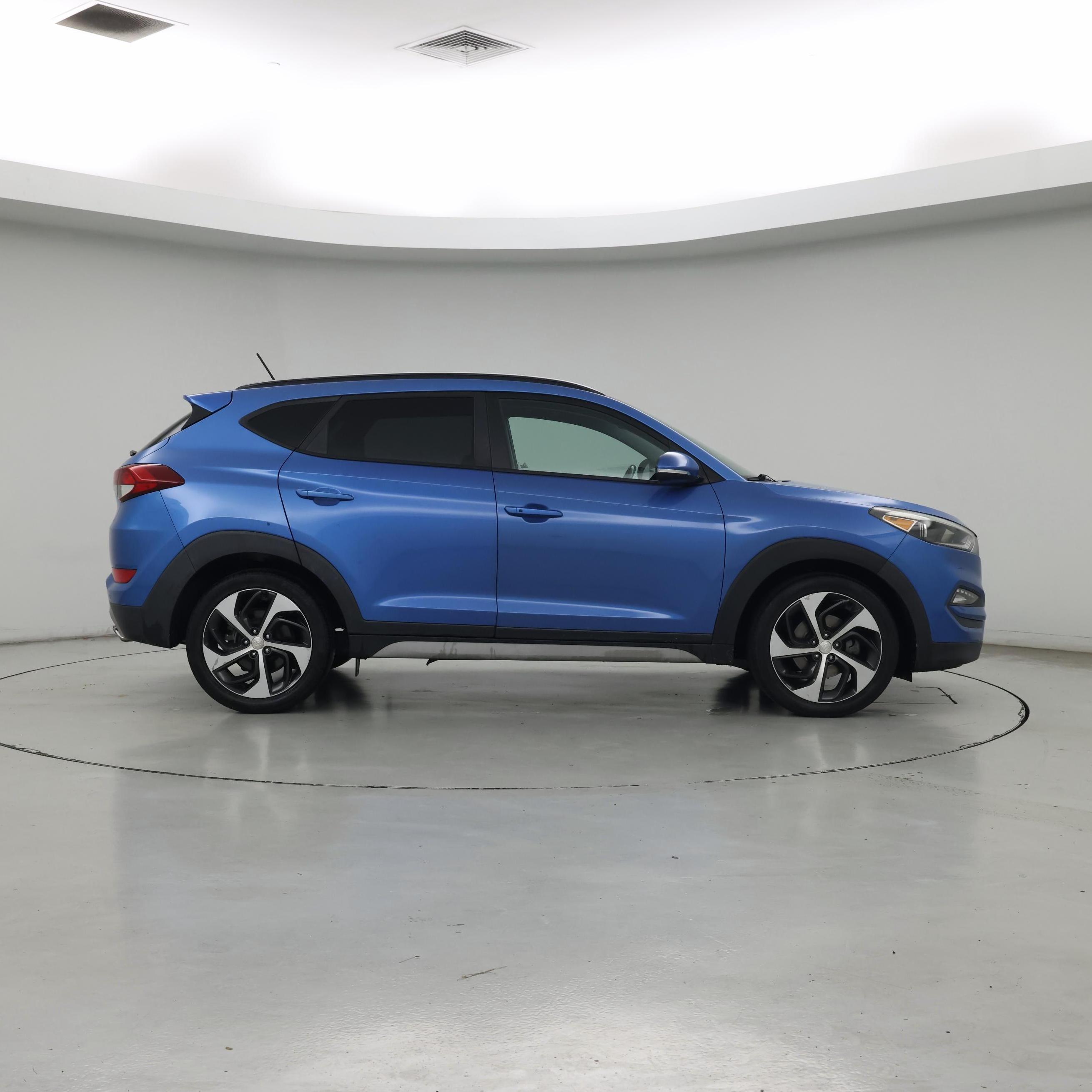 Thumbnail: 2017 Hyundai Tucson - 7