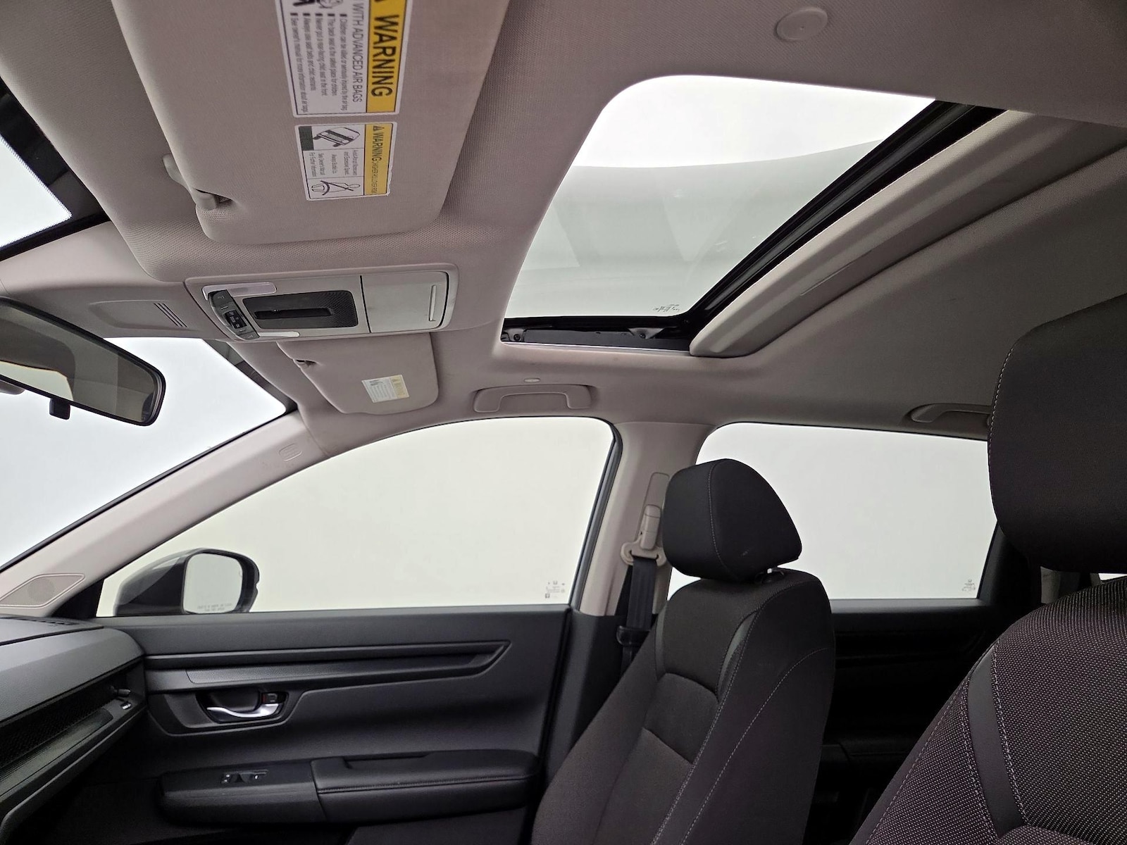 Sunroof(s) & Overhead Airbags