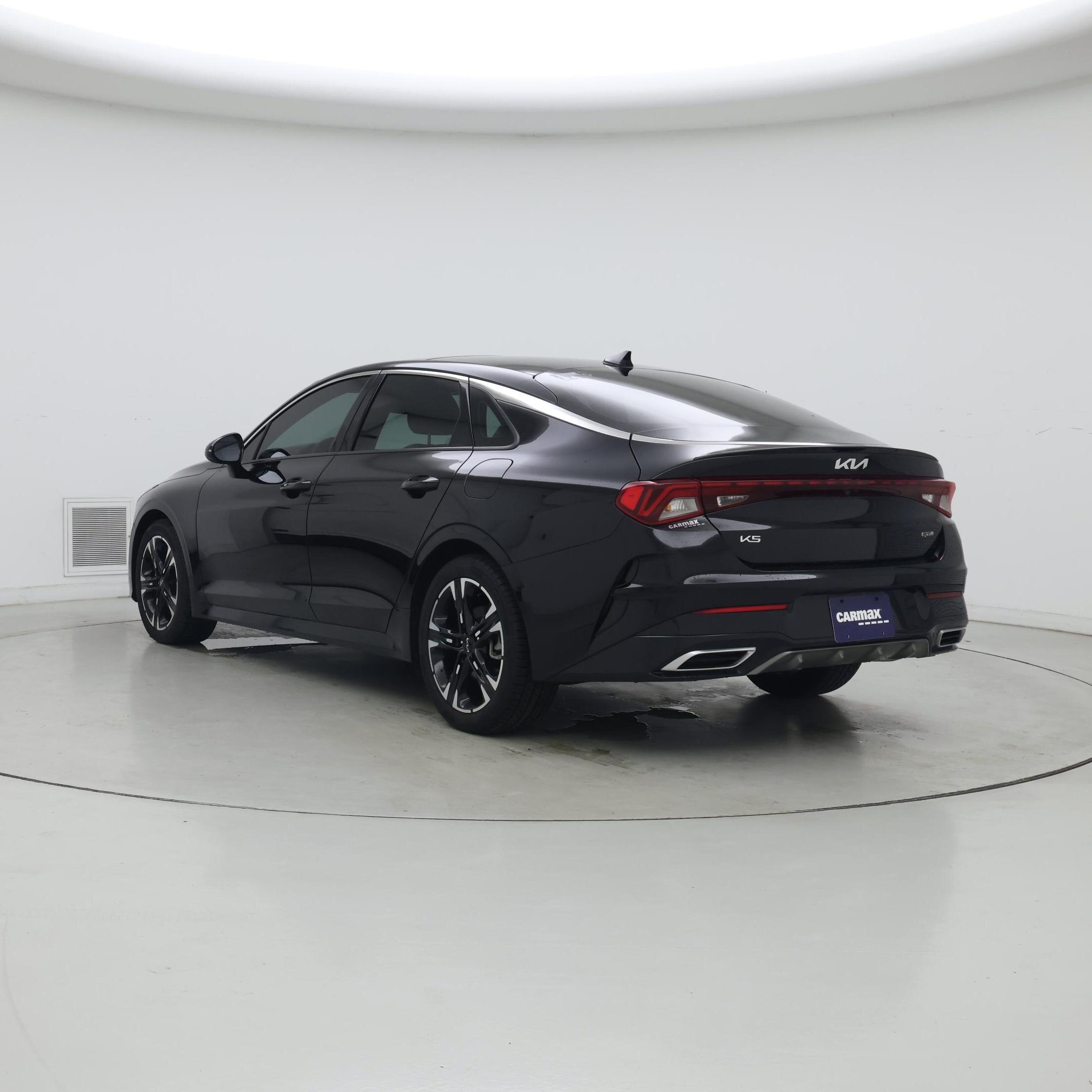 Thumbnail: 2023 Kia K5 - 2