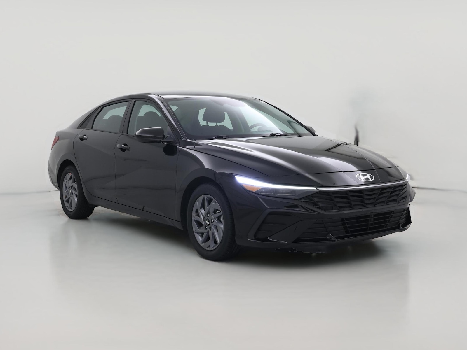 2025 Hyundai Elantra Hybrid