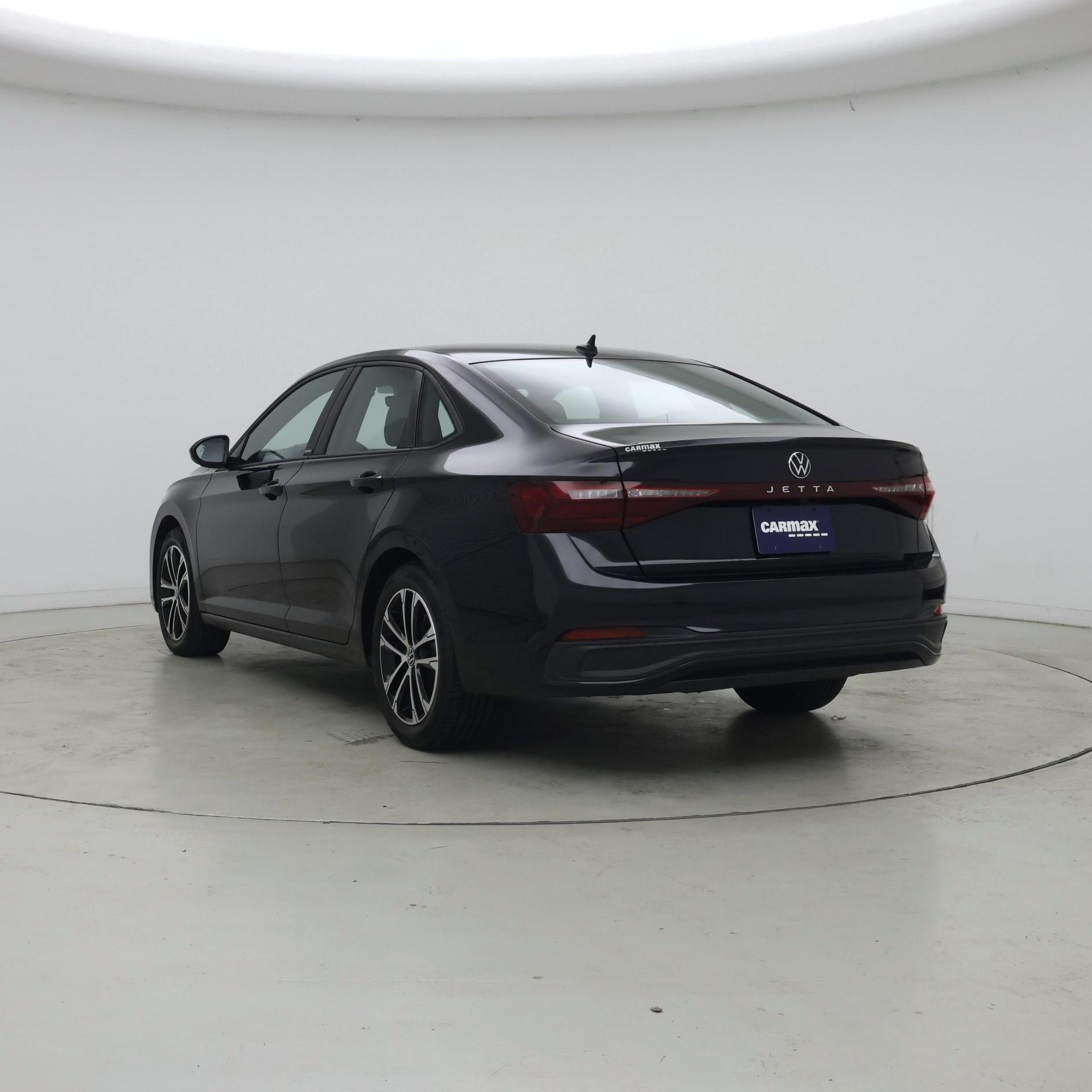 Thumbnail: 2025 Volkswagen Jetta - 2