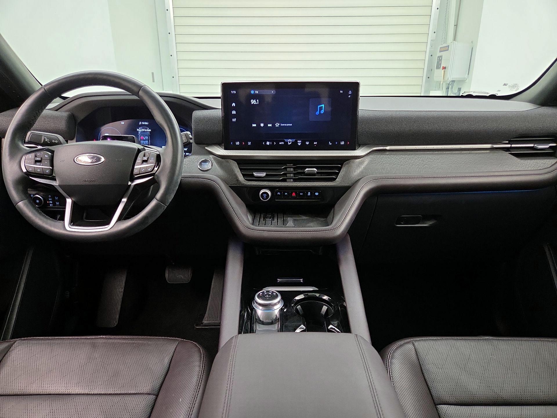 Thumbnail: 2025 Ford Explorer - 9