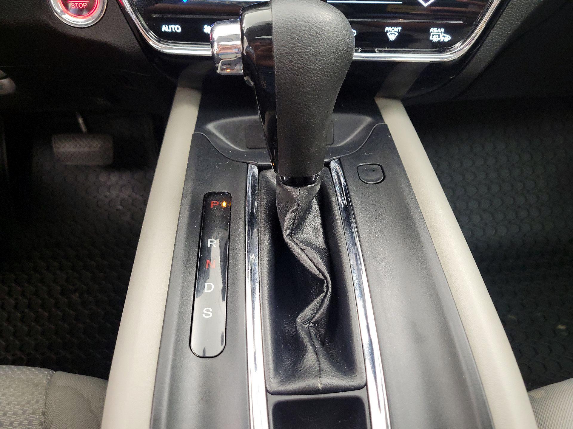 Thumbnail: 2022 Honda HR-V - 17
