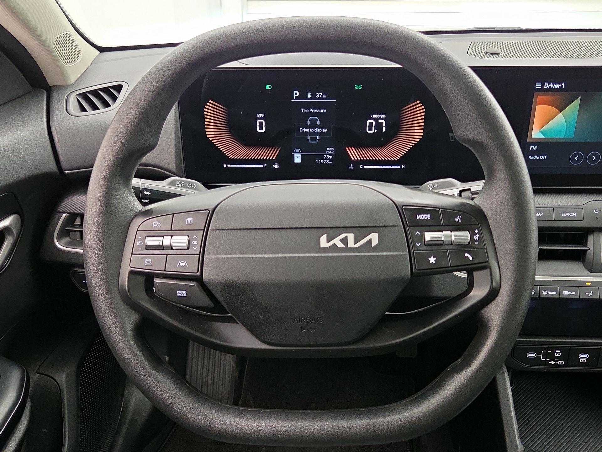 Thumbnail: 2025 Kia K4 - 10