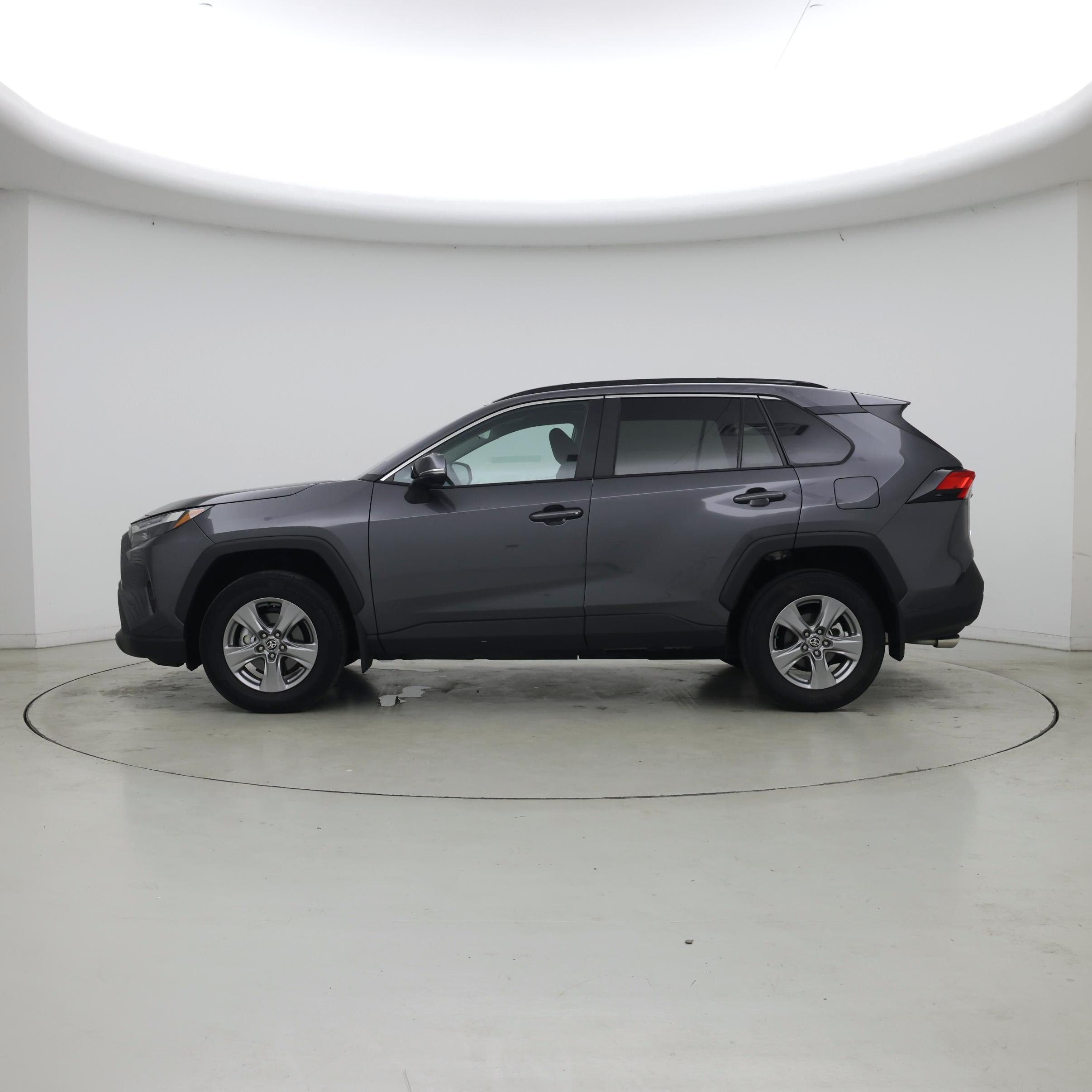 Thumbnail: 2025 Toyota RAV4 - 3