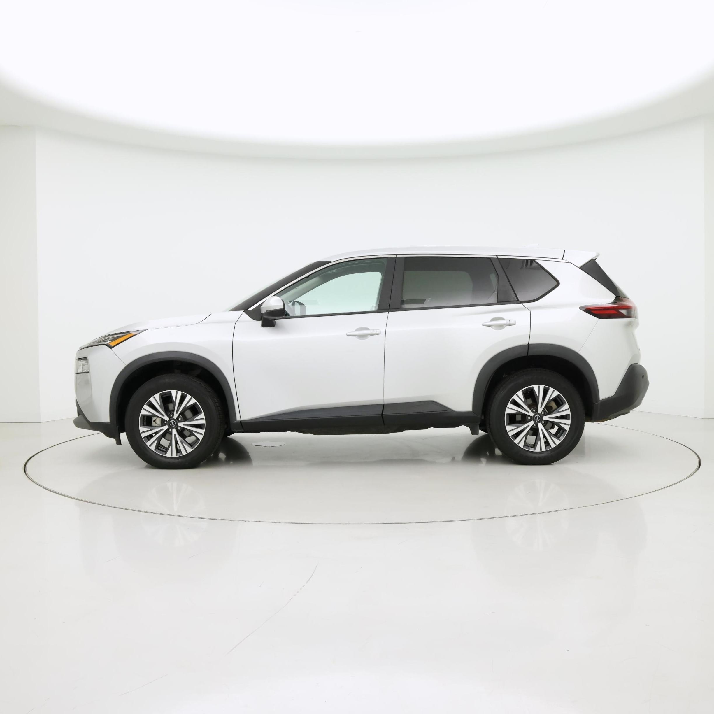 Thumbnail: 2022 Nissan Rogue - 3