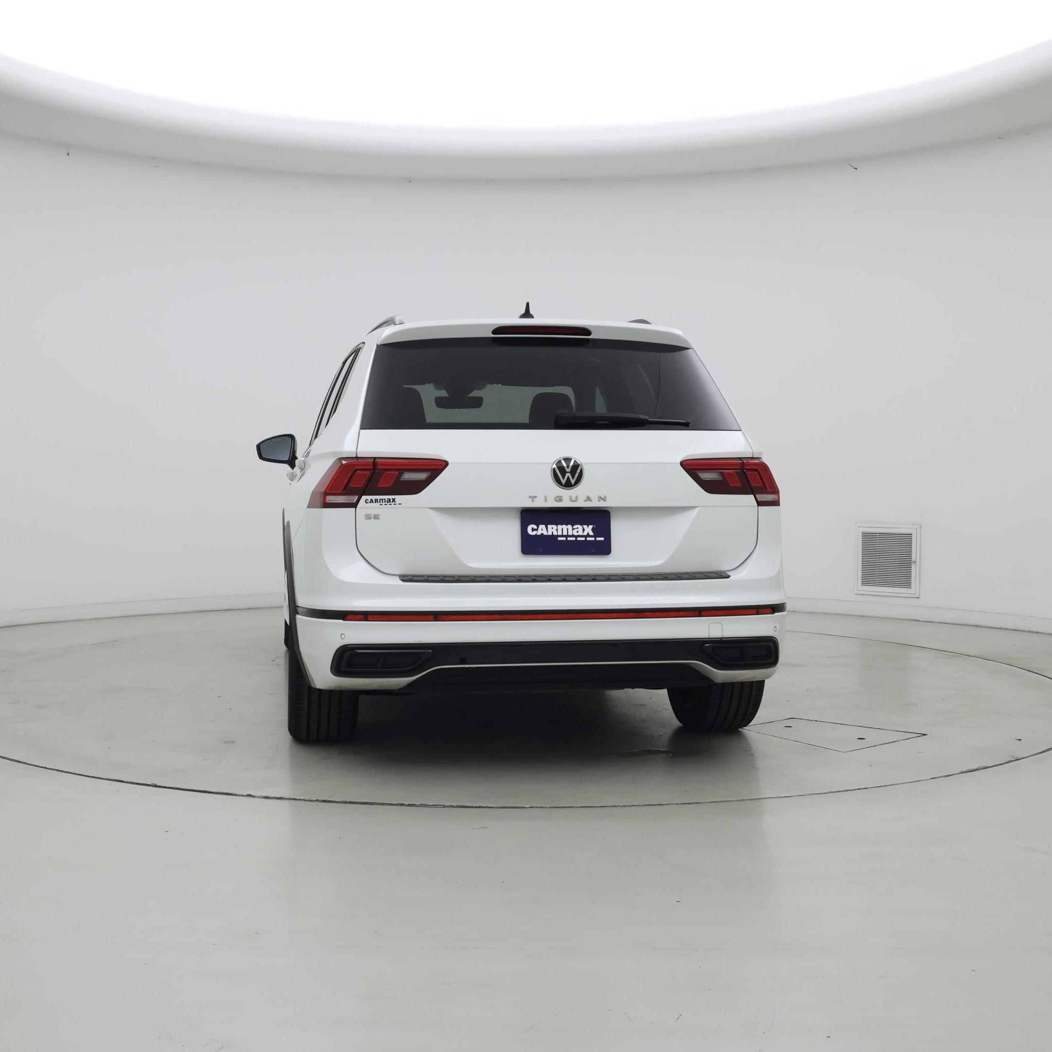 Thumbnail: 2023 Volkswagen Tiguan - 6