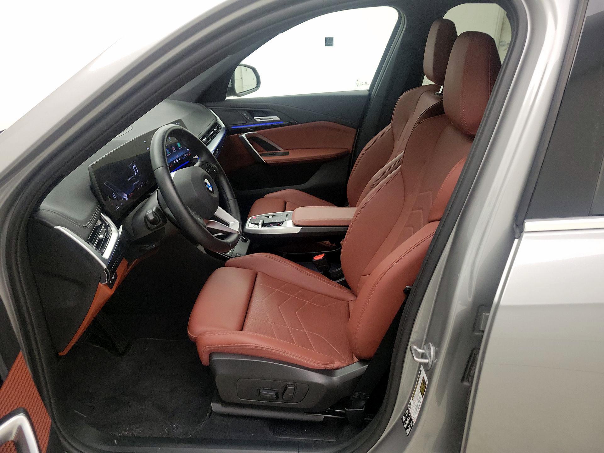 Thumbnail: 2026 BMW X1 - 11