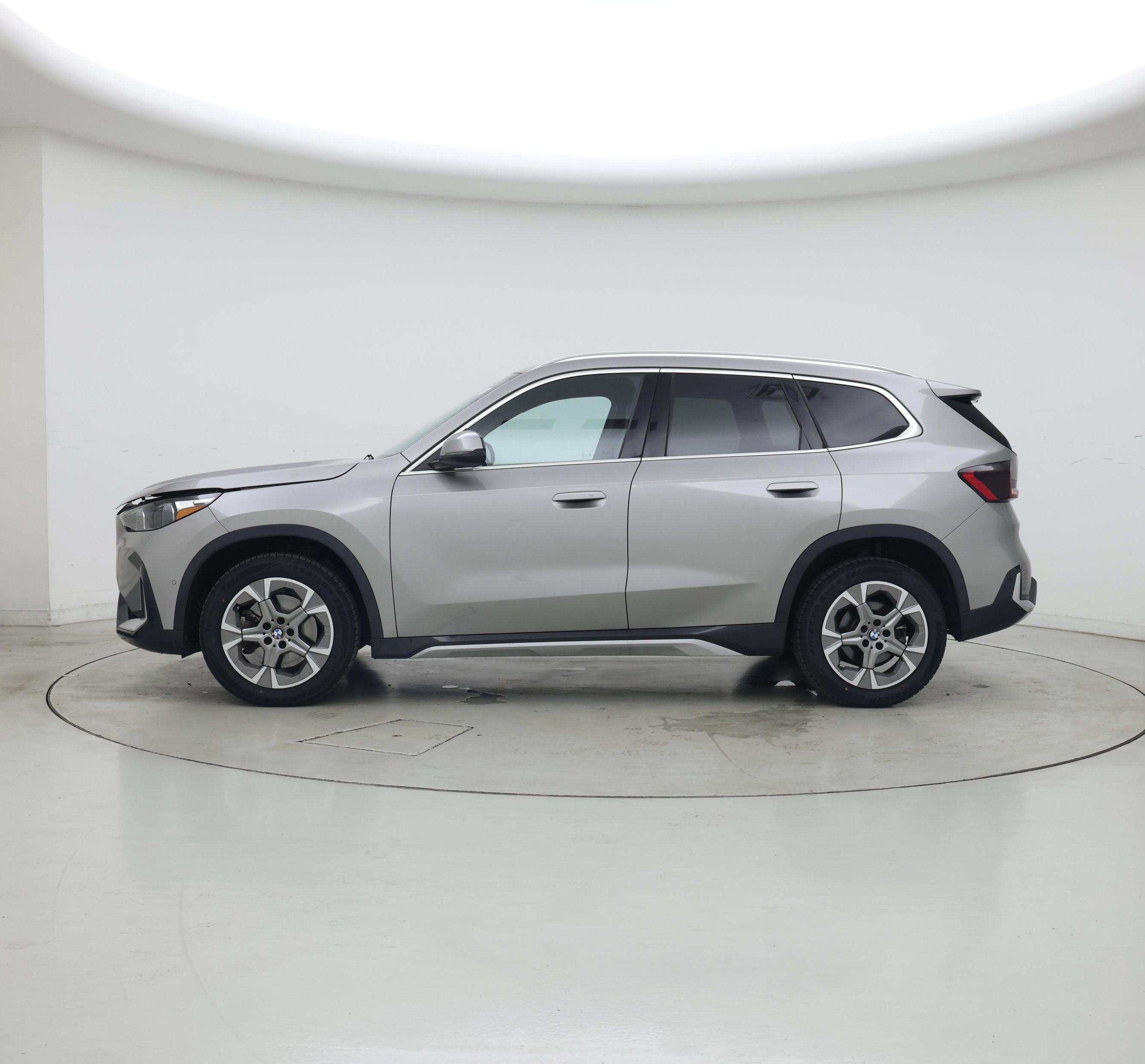 Thumbnail: 2026 BMW X1 - 3