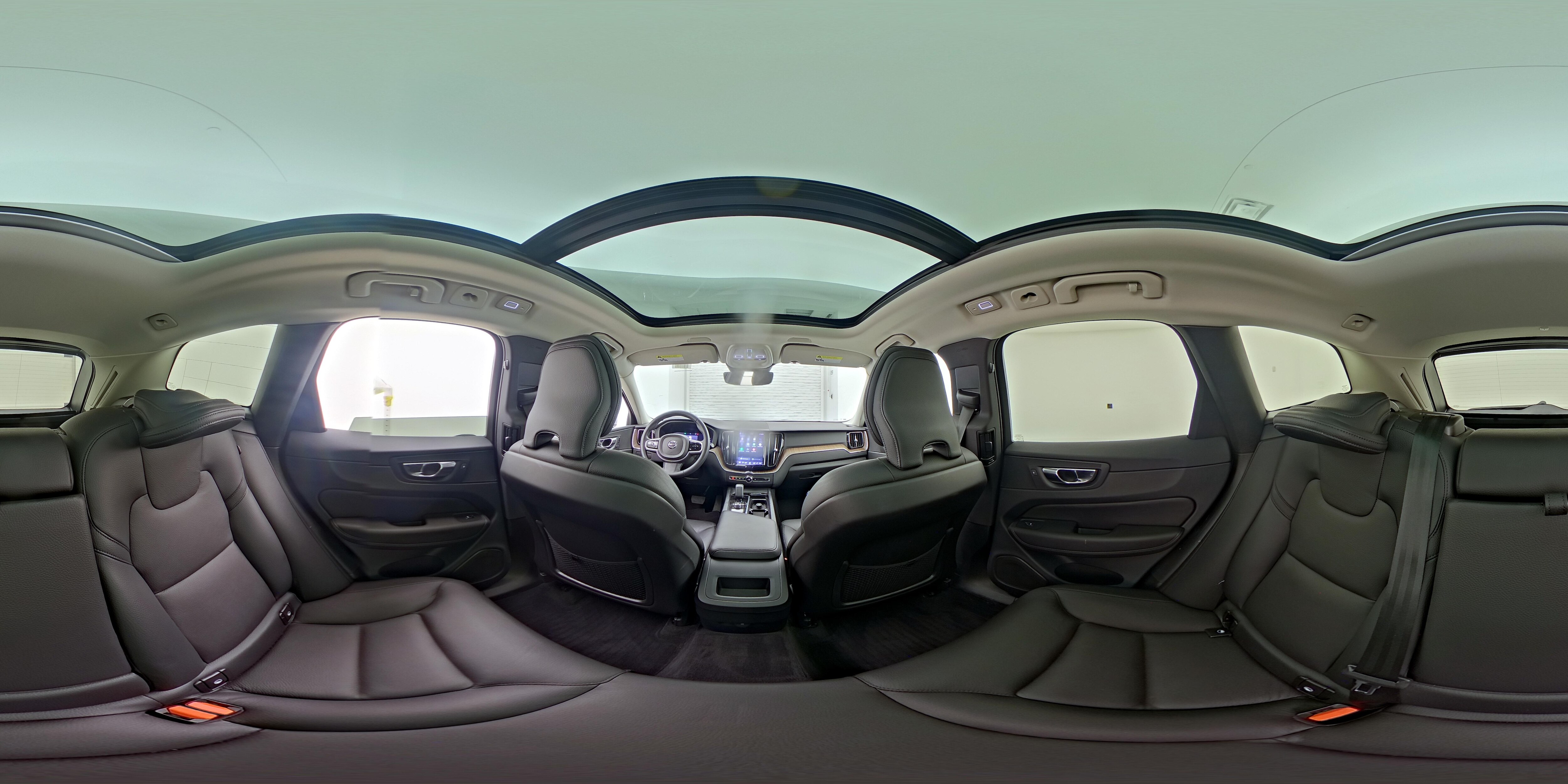 2023 Volvo XC60 Plus - Photo 27