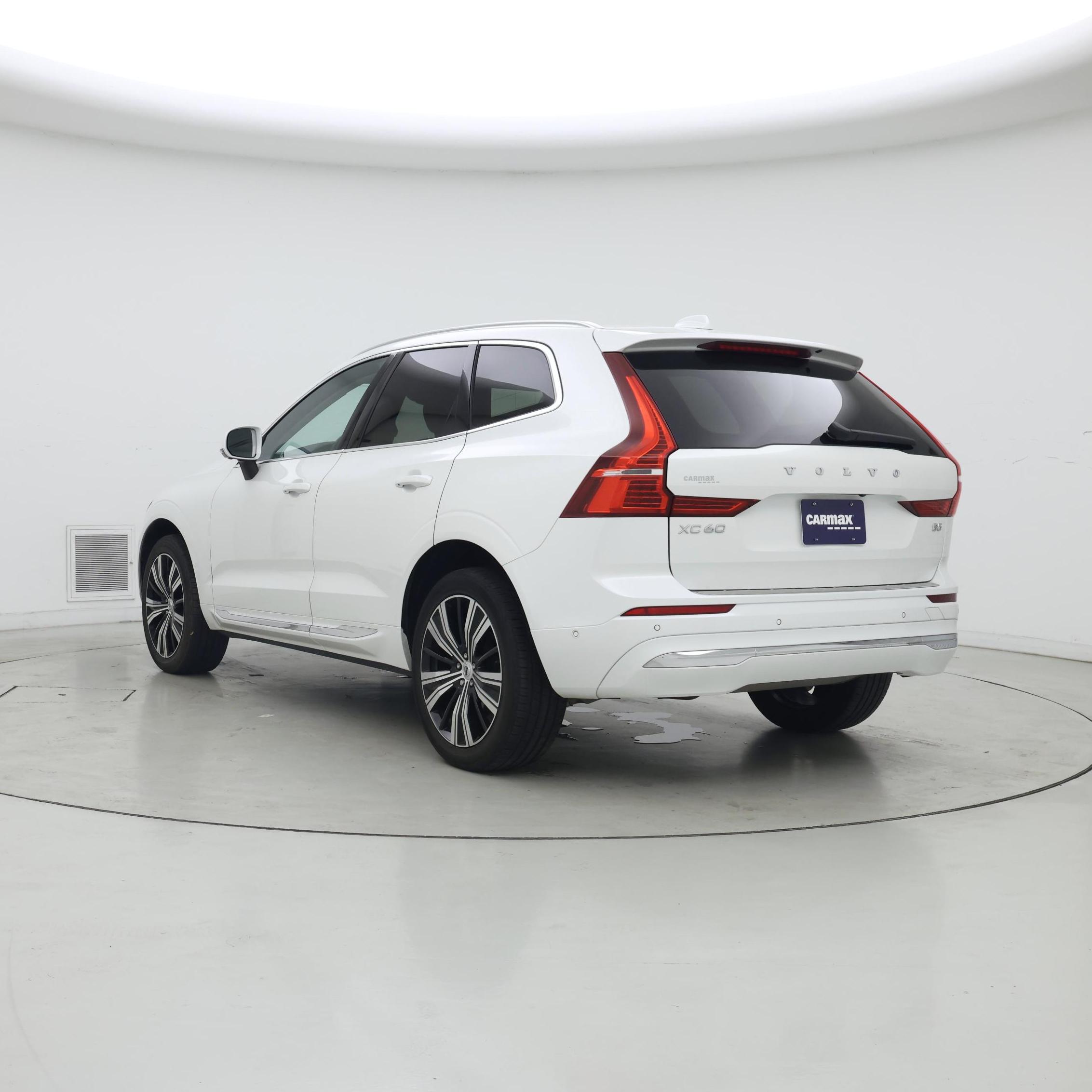 Thumbnail: 2023 Volvo XC60 - 2