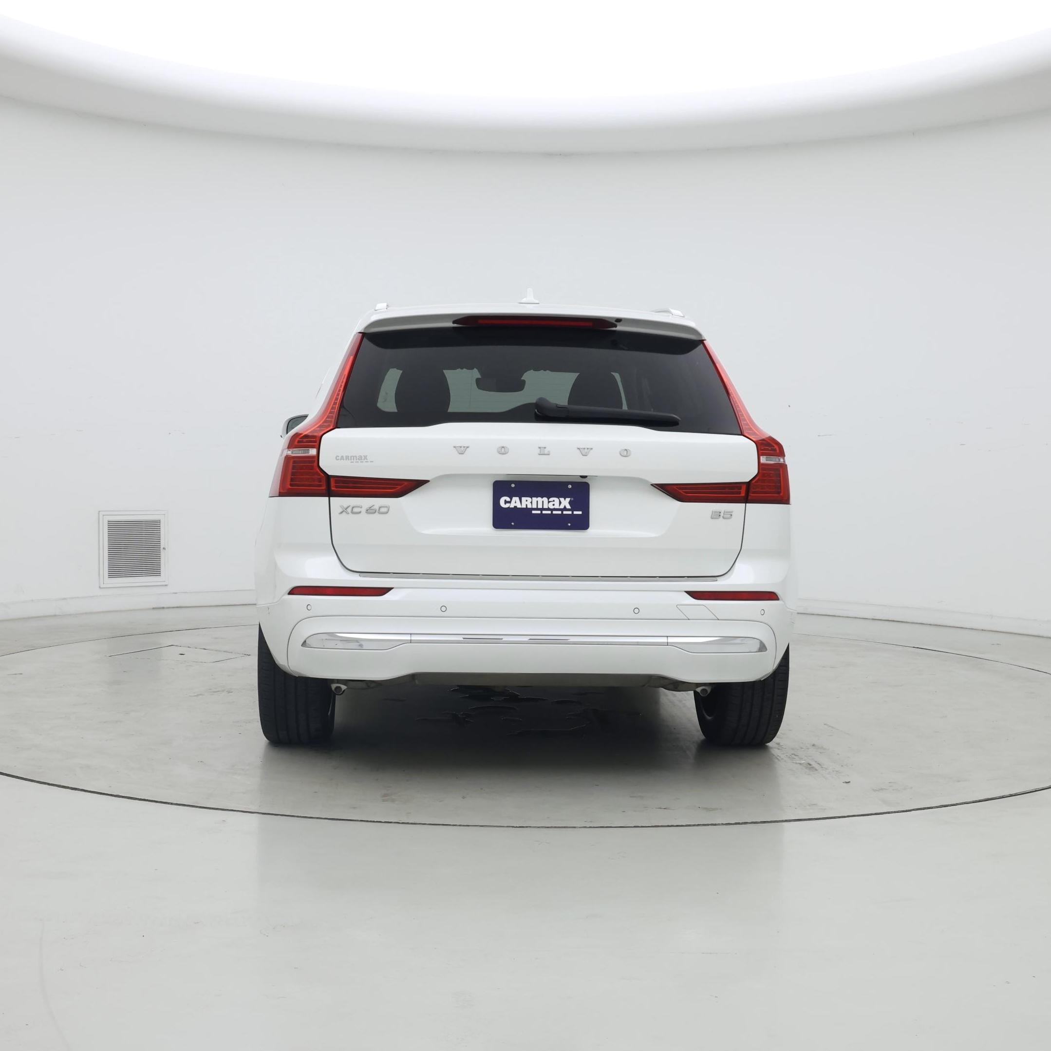 Thumbnail: 2023 Volvo XC60 - 6