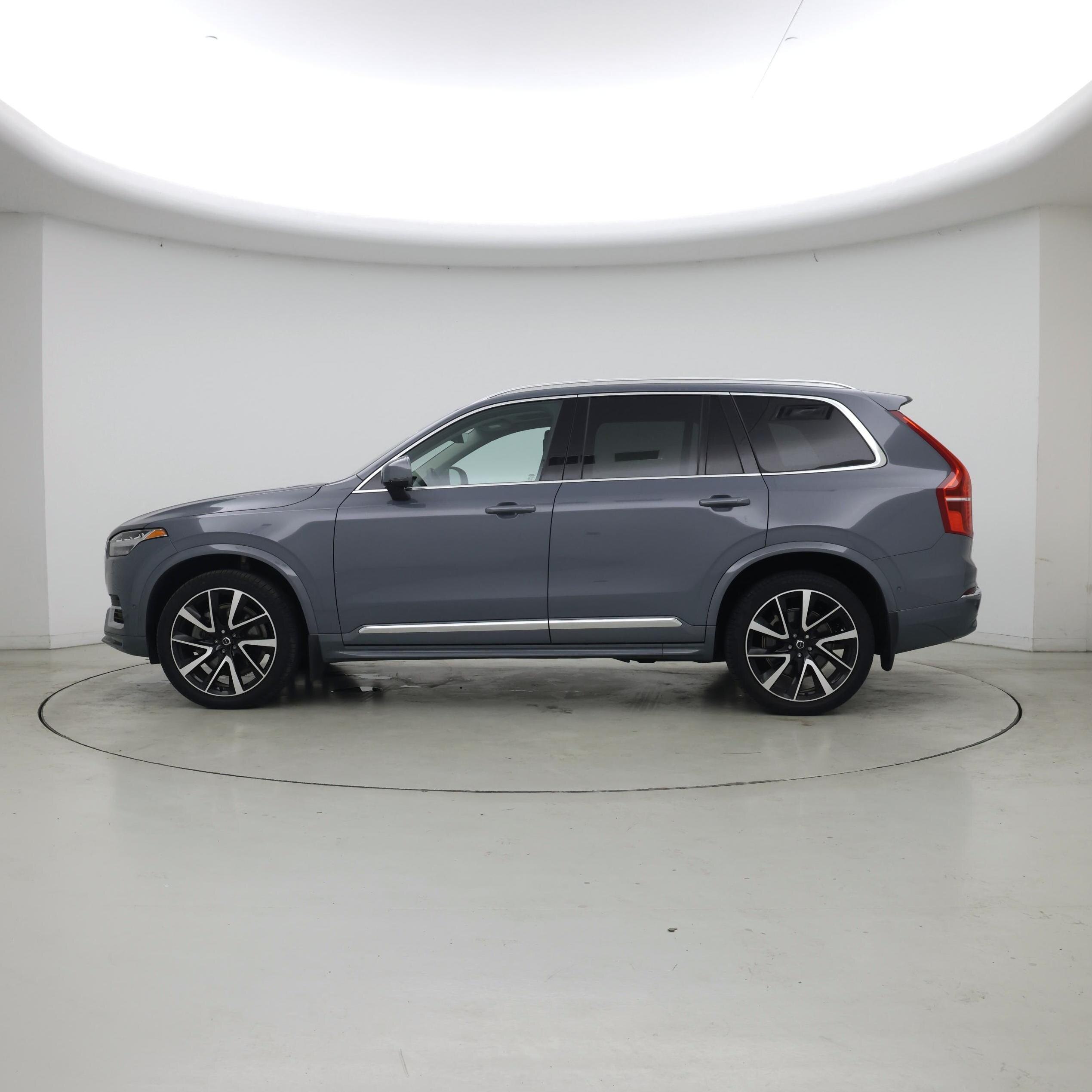 Thumbnail: 2023 Volvo XC90 - 3