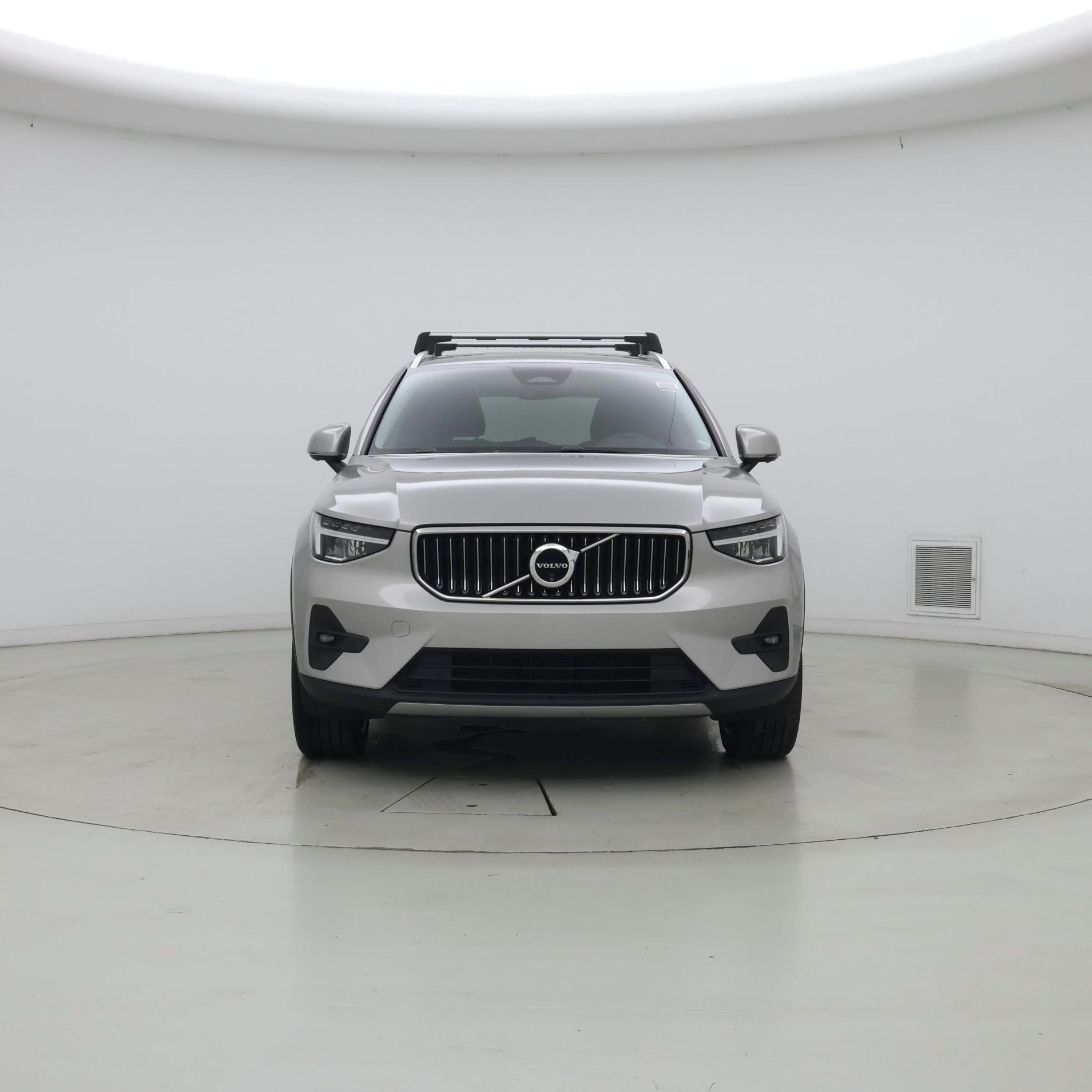 Thumbnail: 2024 Volvo XC40 - 5