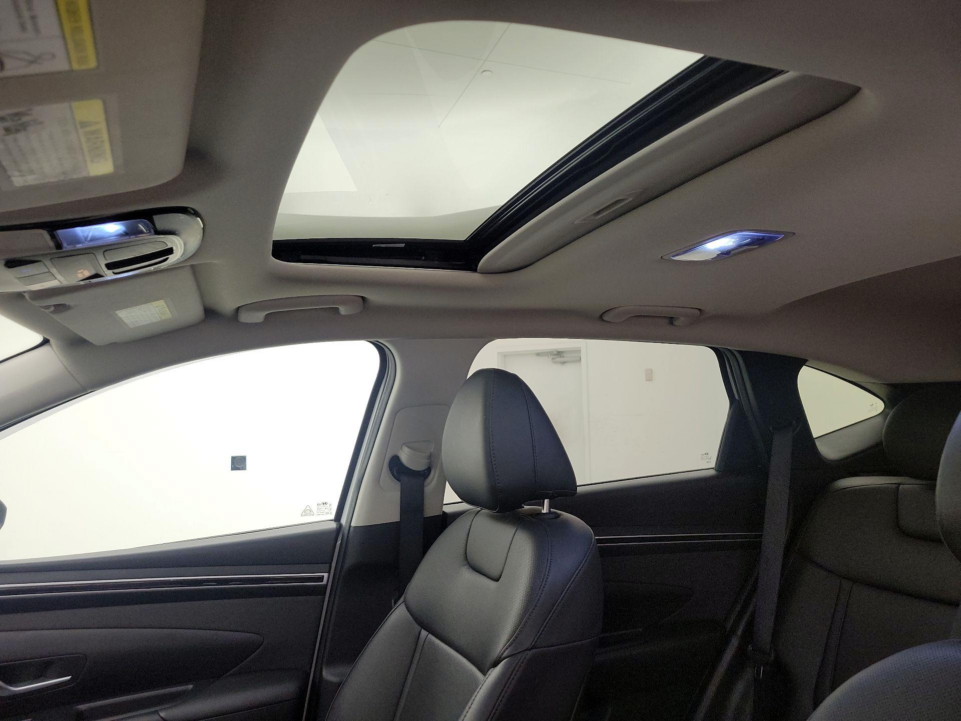 Thumbnail: 2023 Hyundai Tucson - 19