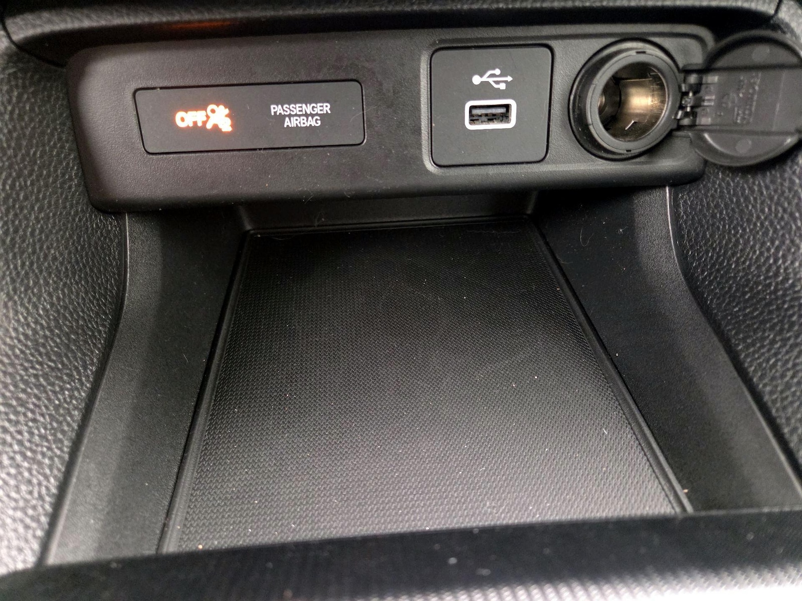 2024 Honda Civic Hatchback Sport - Photo 19