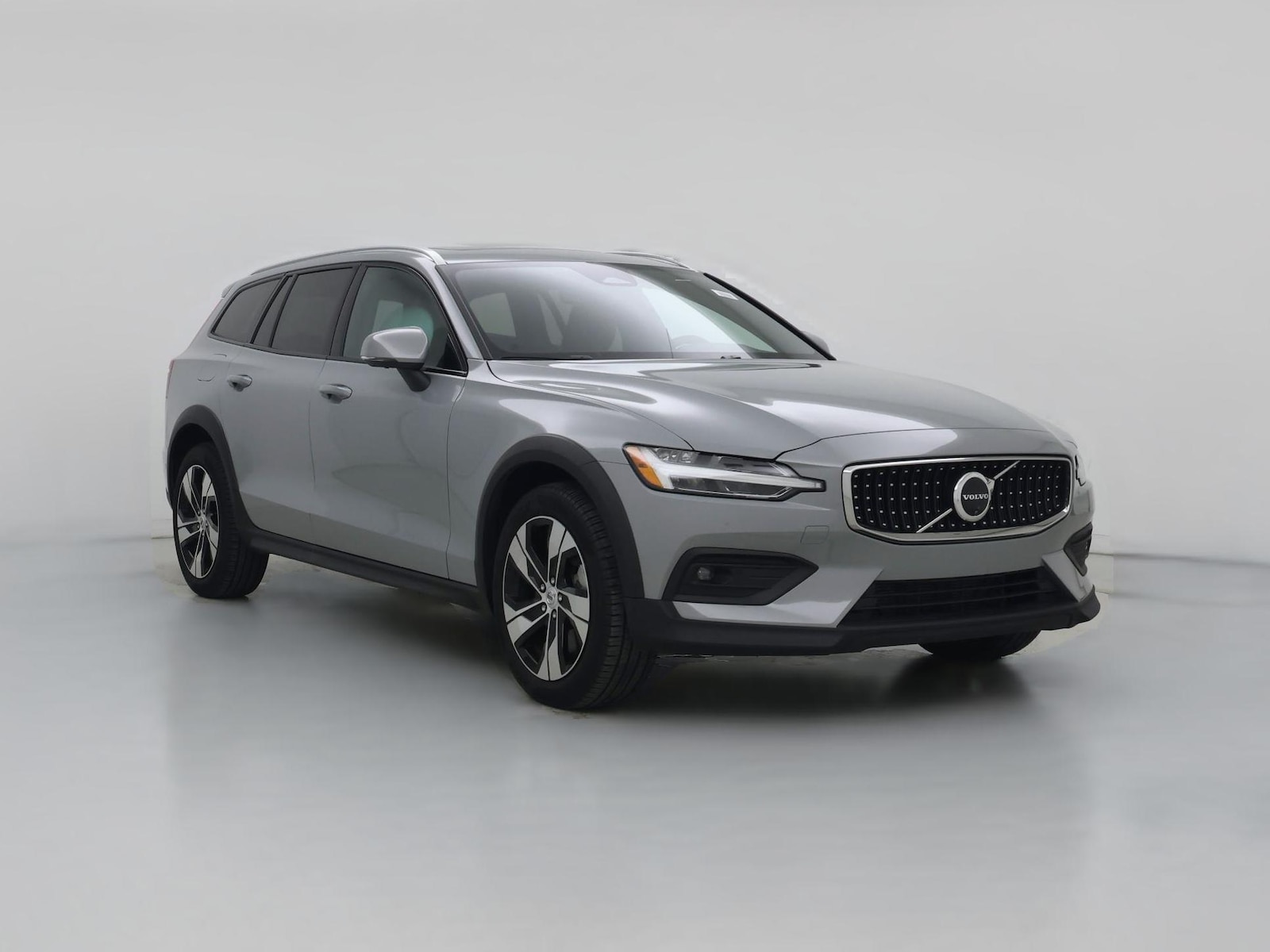 2025 Volvo V60 Cross Country