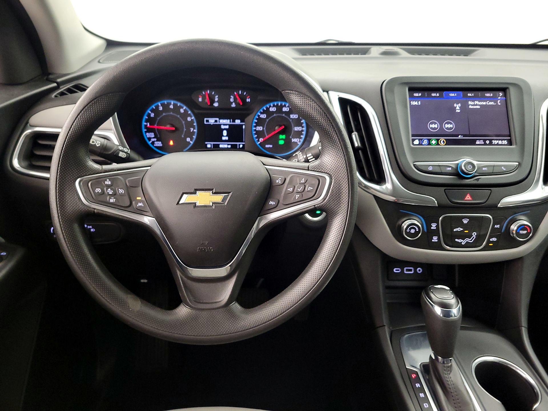 Thumbnail: 2020 Chevrolet Equinox - 10