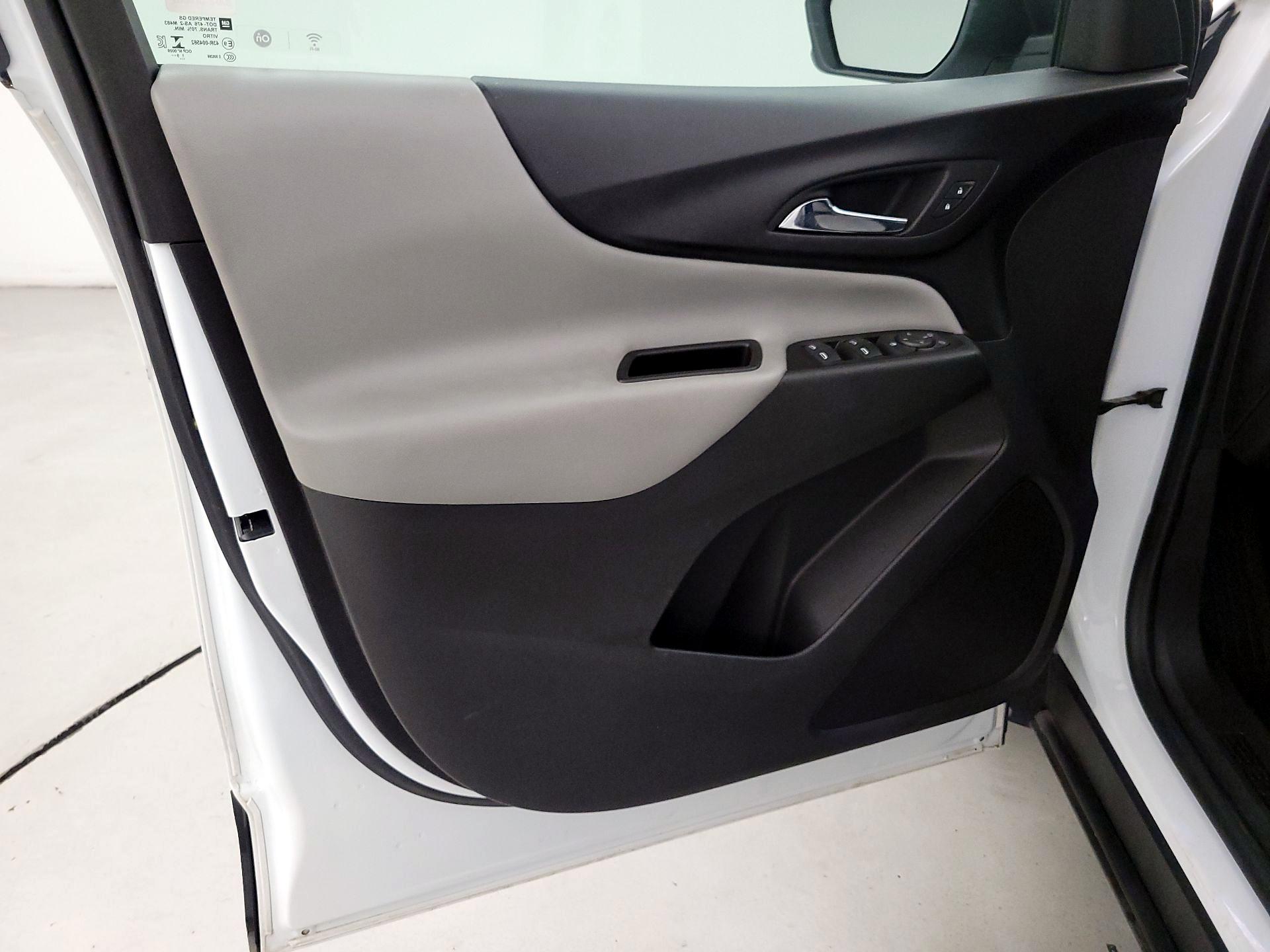 Thumbnail: 2020 Chevrolet Equinox - 12