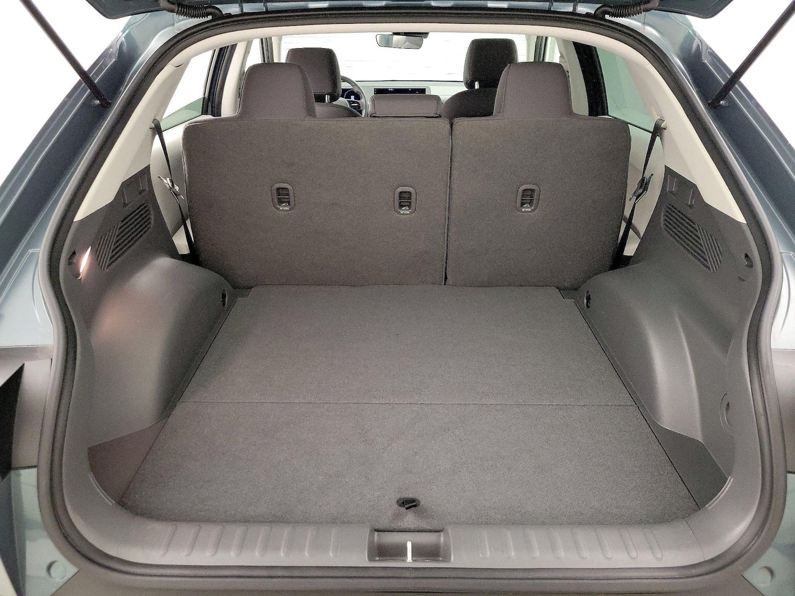 2024 Hyundai IONIQ 5 SE - Photo 22
