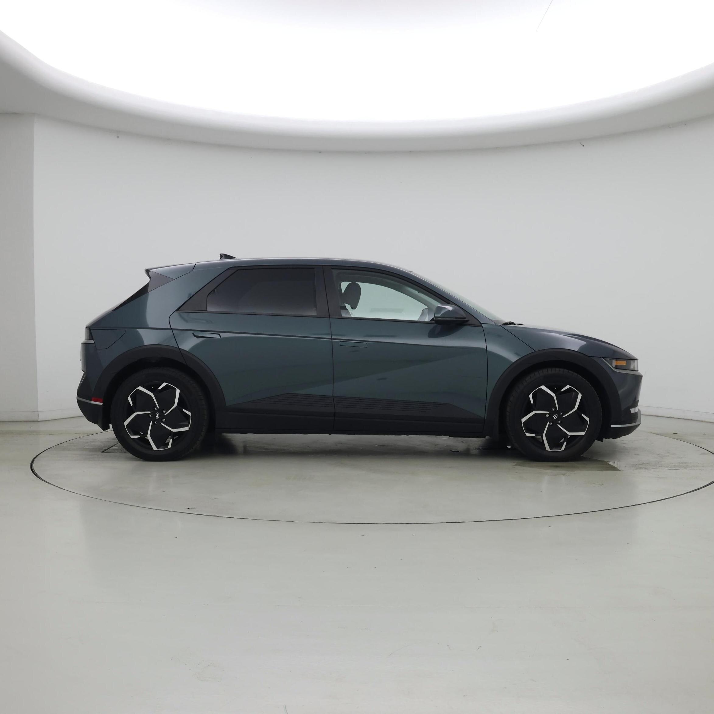 Thumbnail: 2024 Hyundai Ioniq 5 - 7