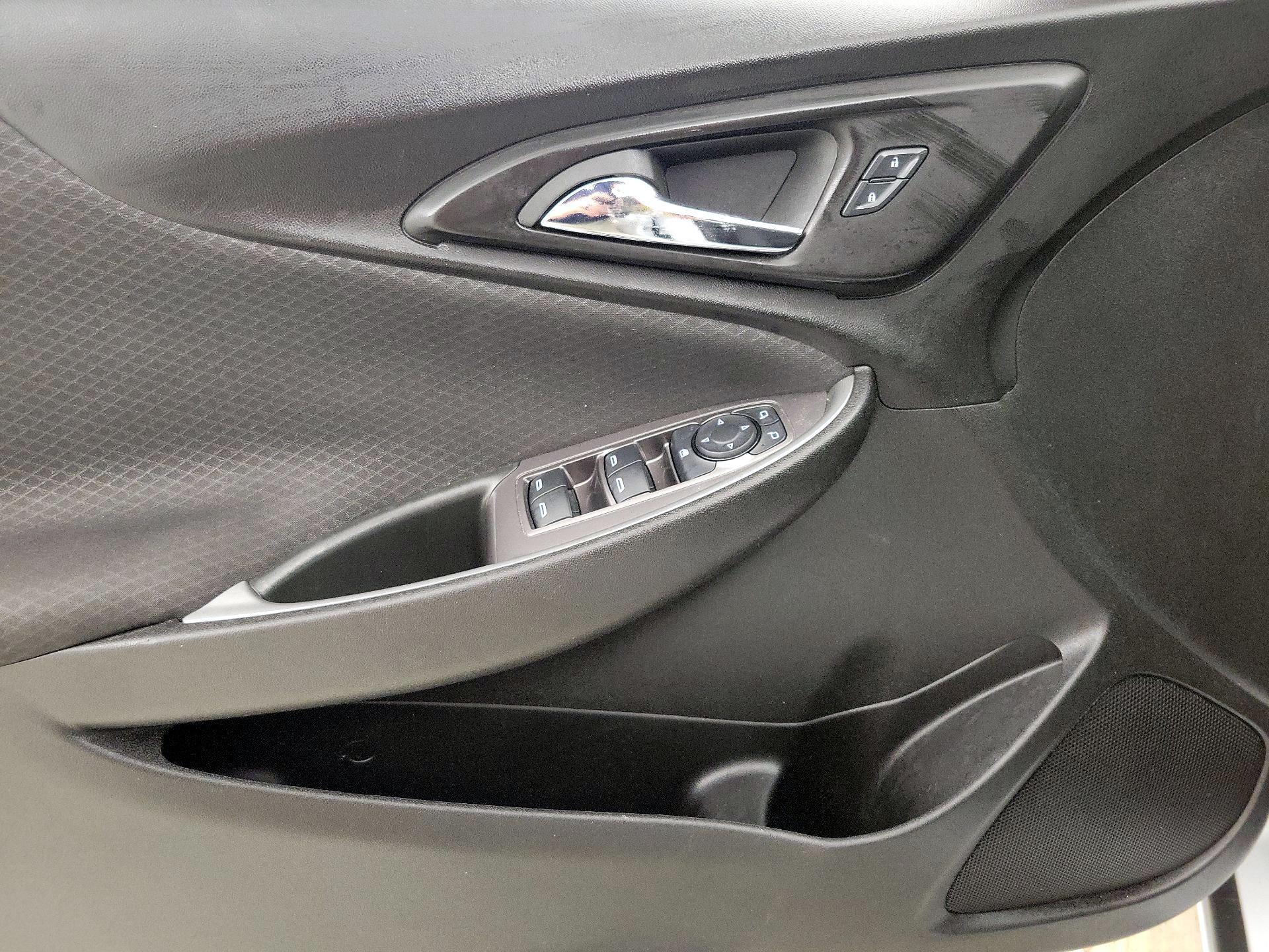 Thumbnail: 2024 Chevrolet Malibu - 12