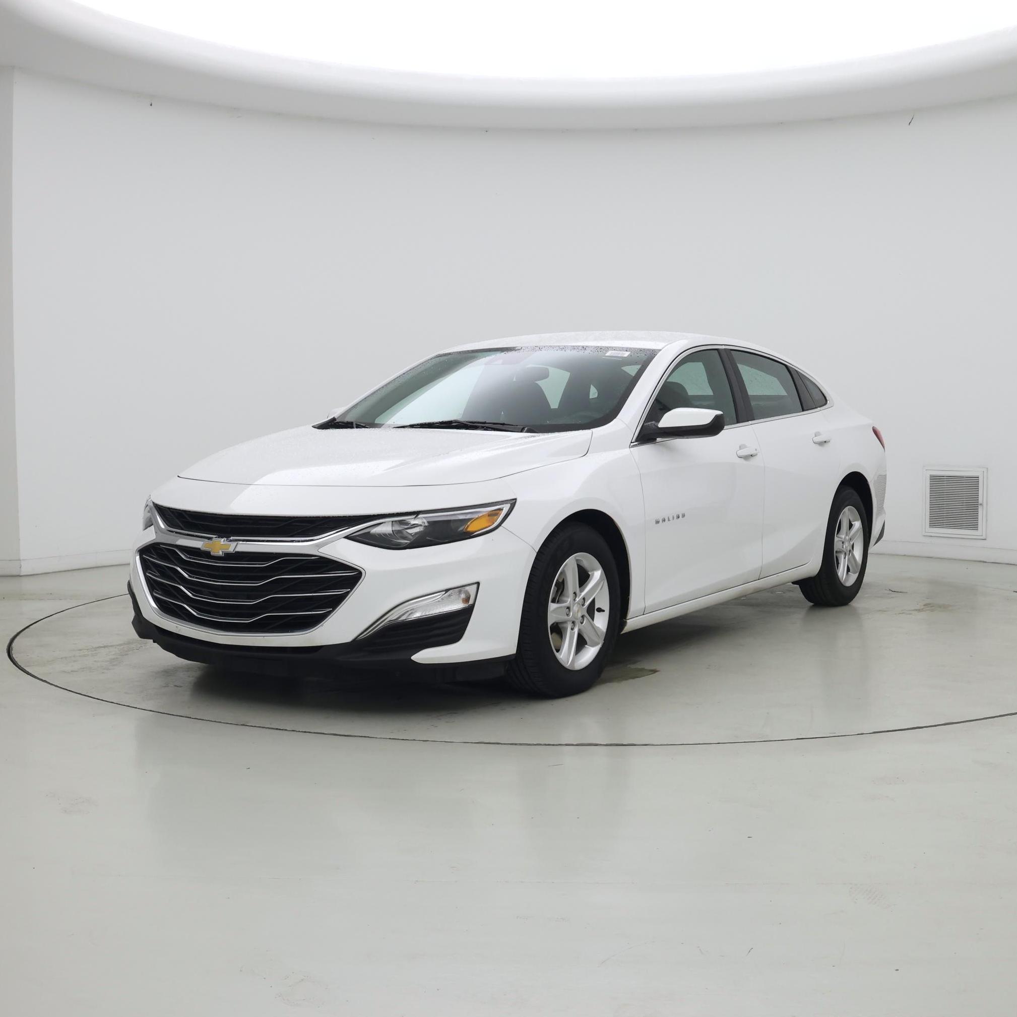 Thumbnail: 2024 Chevrolet Malibu - 4
