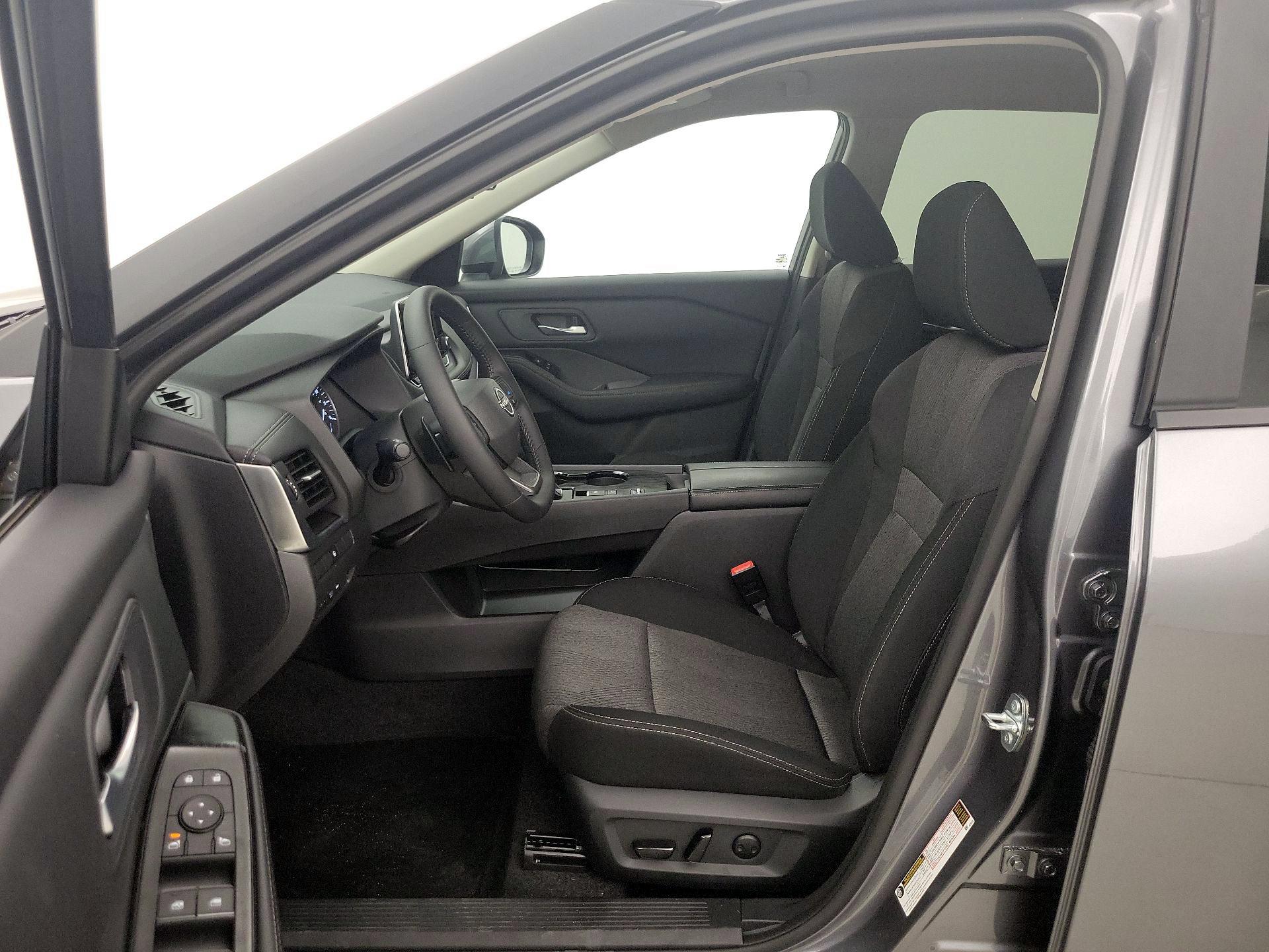 Thumbnail: 2026 Nissan Rogue - 11