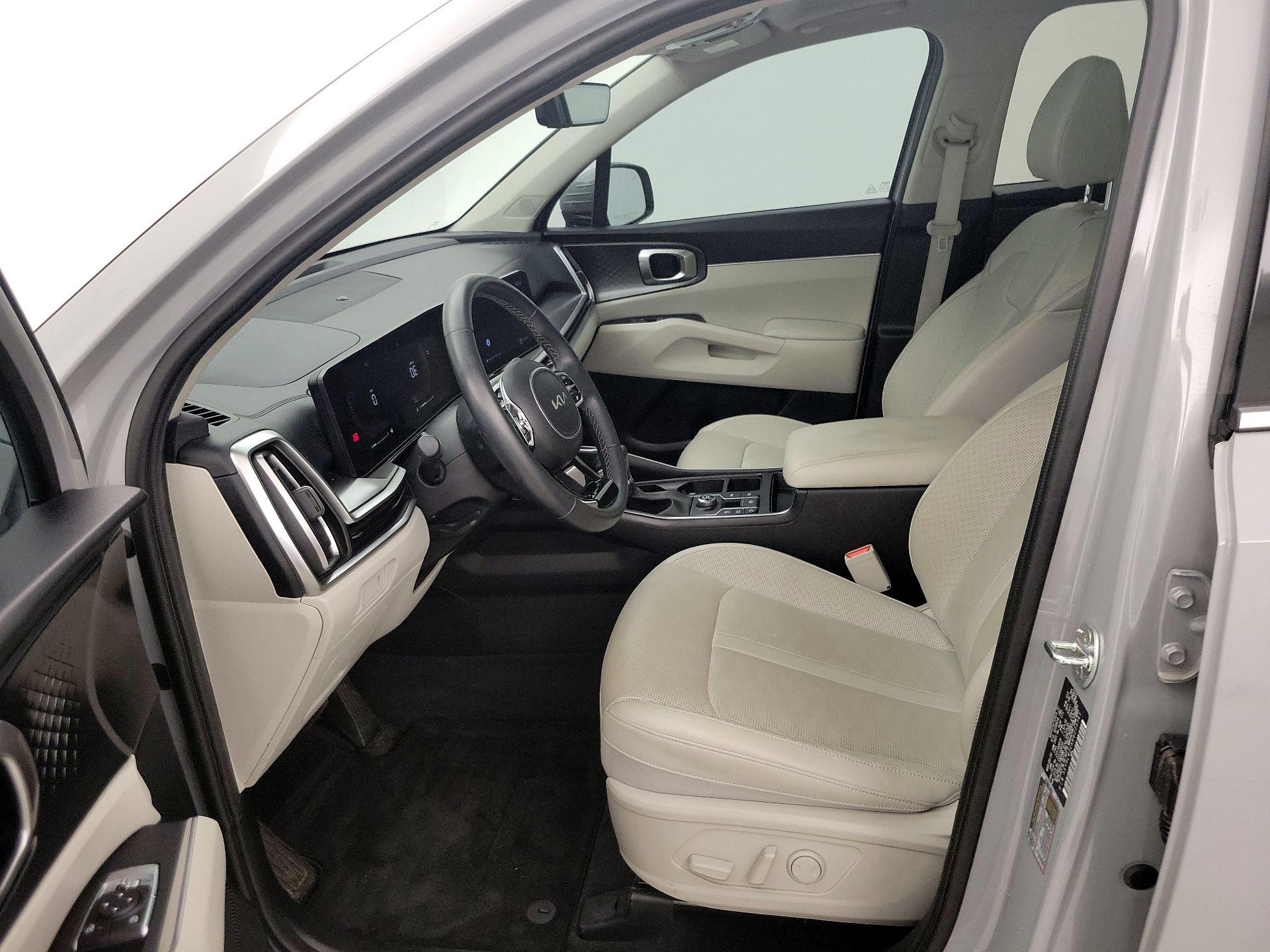 Thumbnail: 2024 Kia Sorento - 11