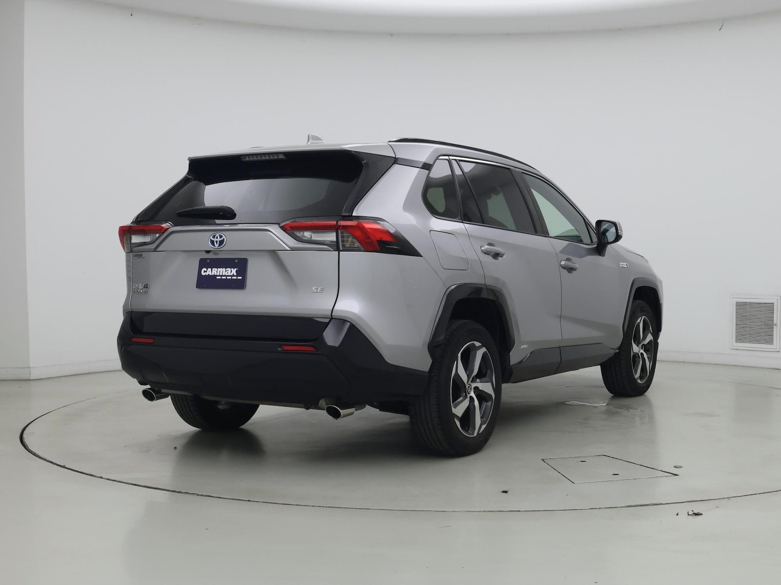 2022 Toyota RAV4 SE - Photo 9