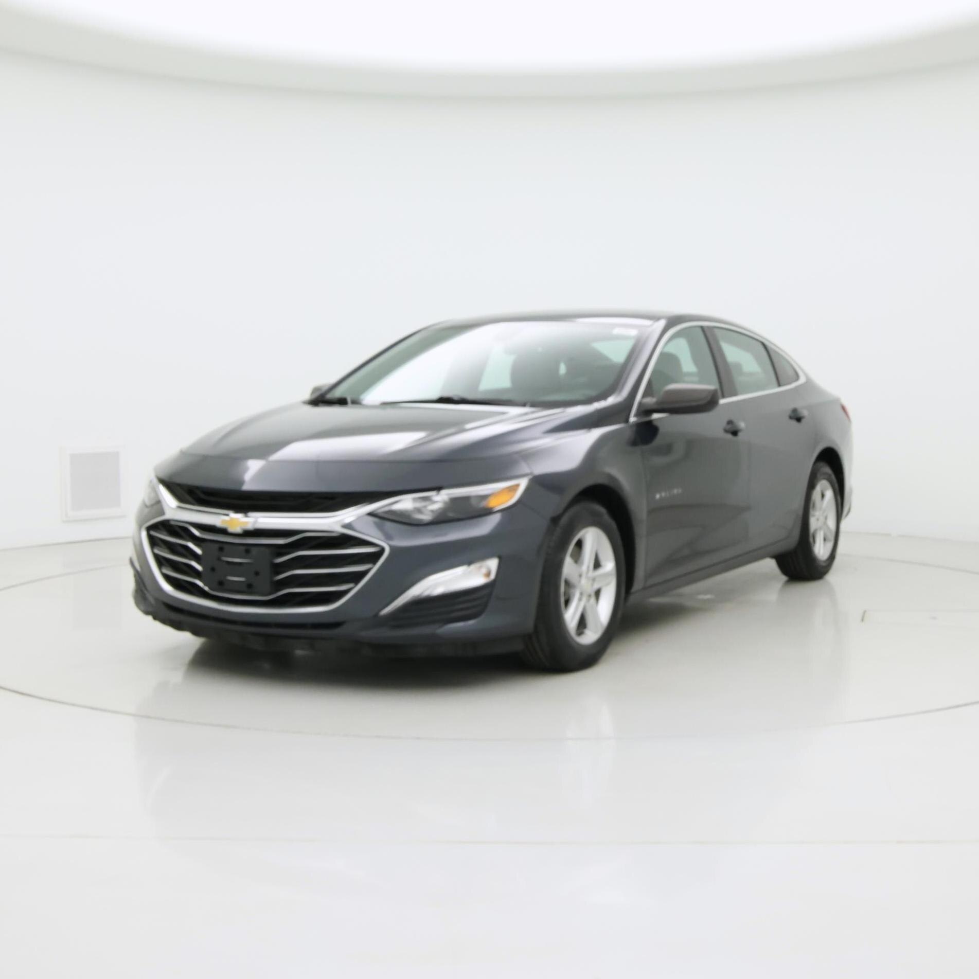 Thumbnail: 2020 Chevrolet Malibu - 4