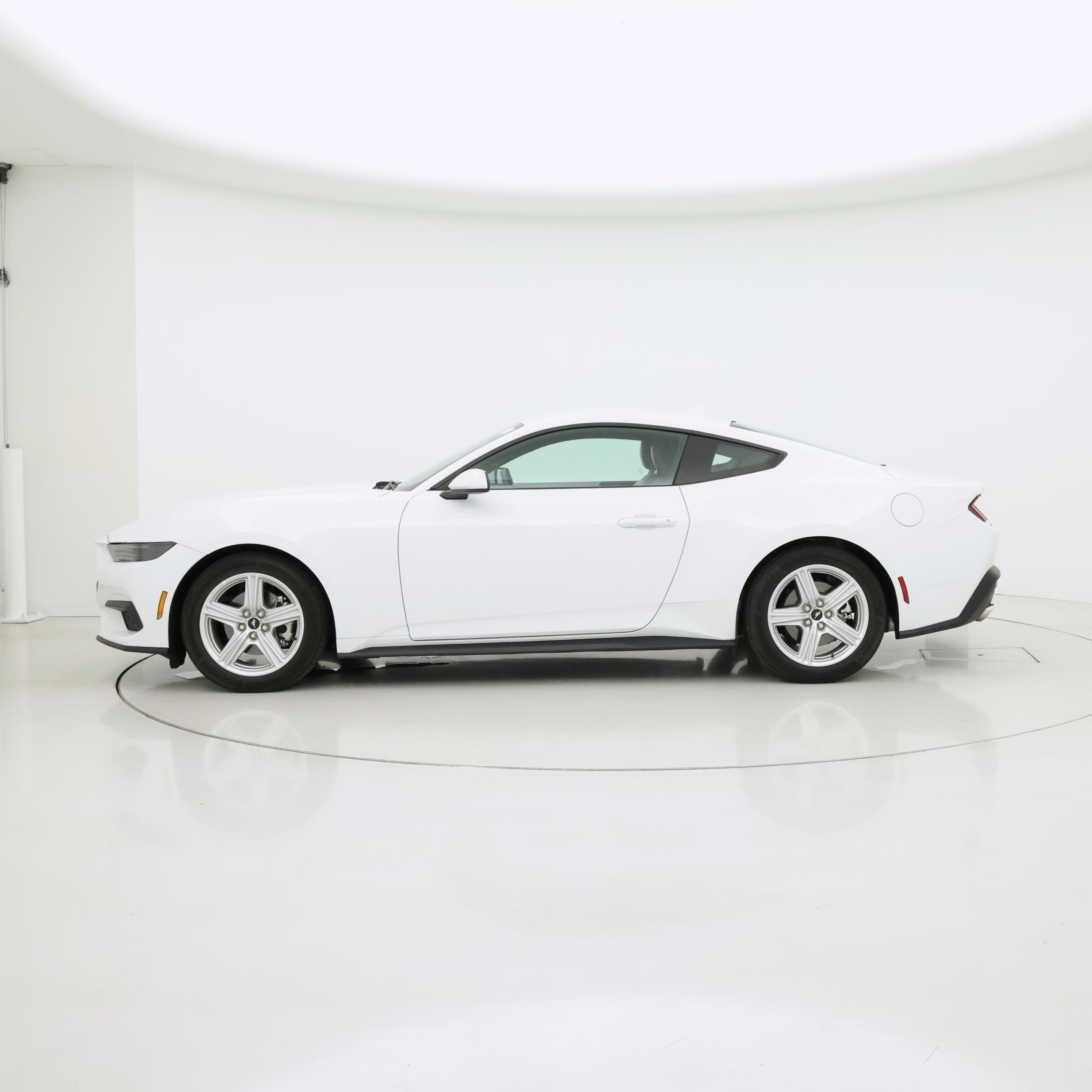 Thumbnail: 2026 Ford Mustang - 3