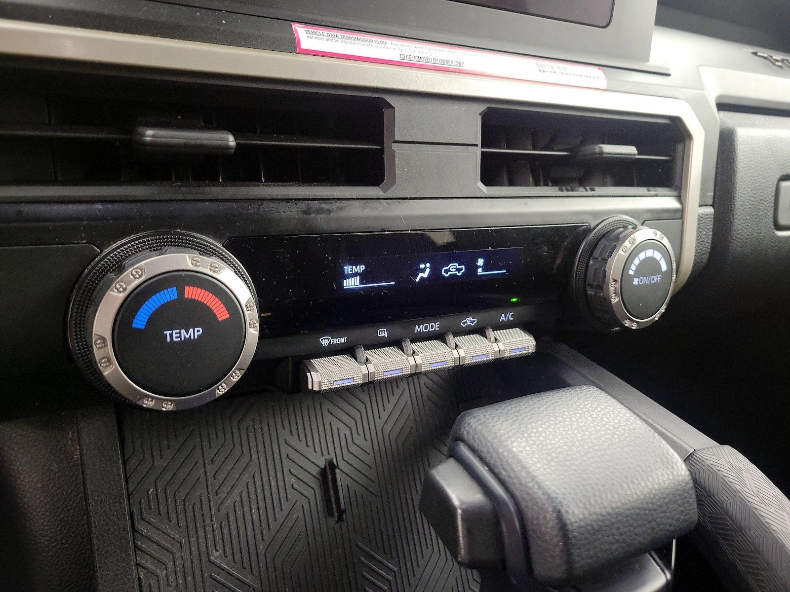 2024 Toyota Tacoma SR - Photo 17