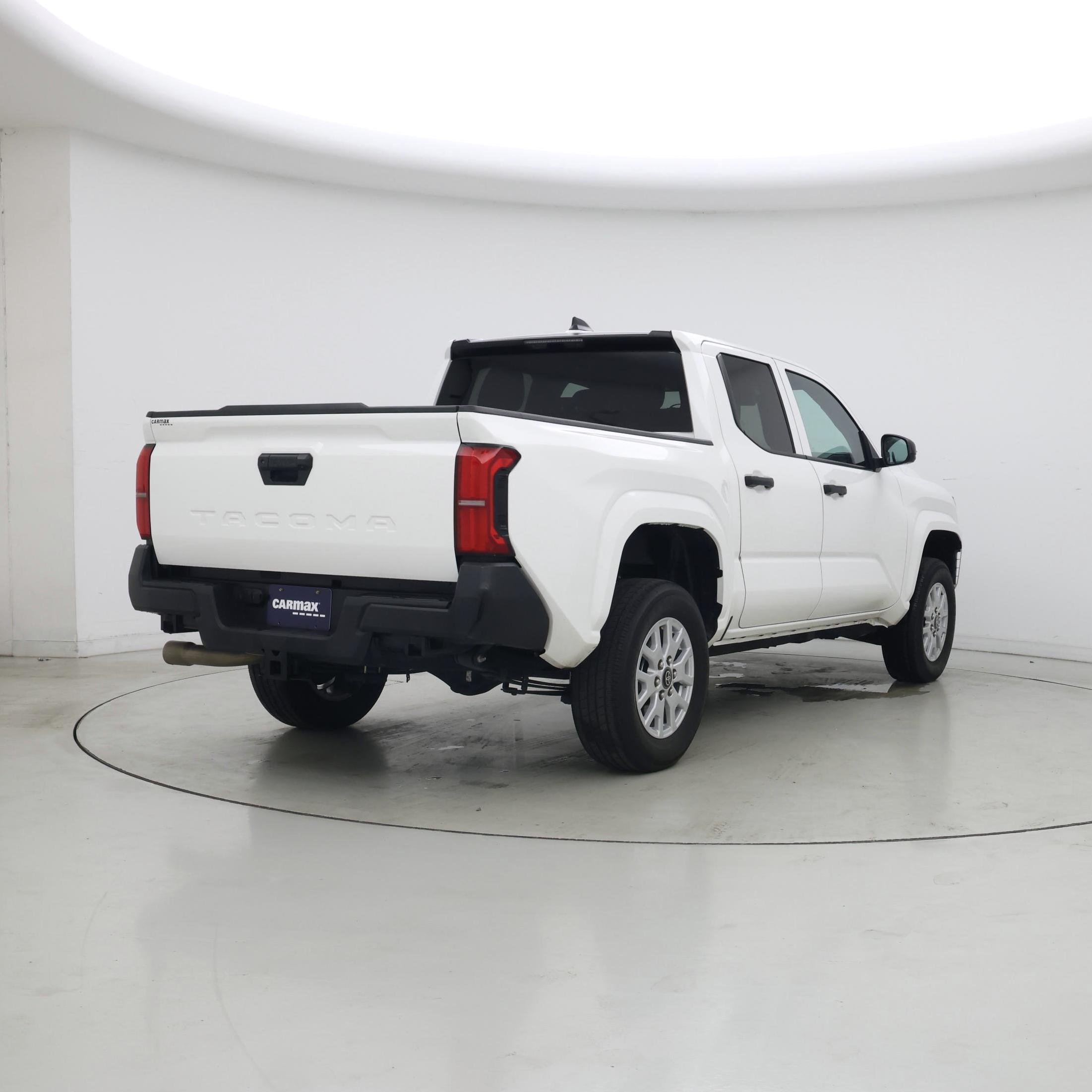 Thumbnail: 2024 Toyota Tacoma - 8