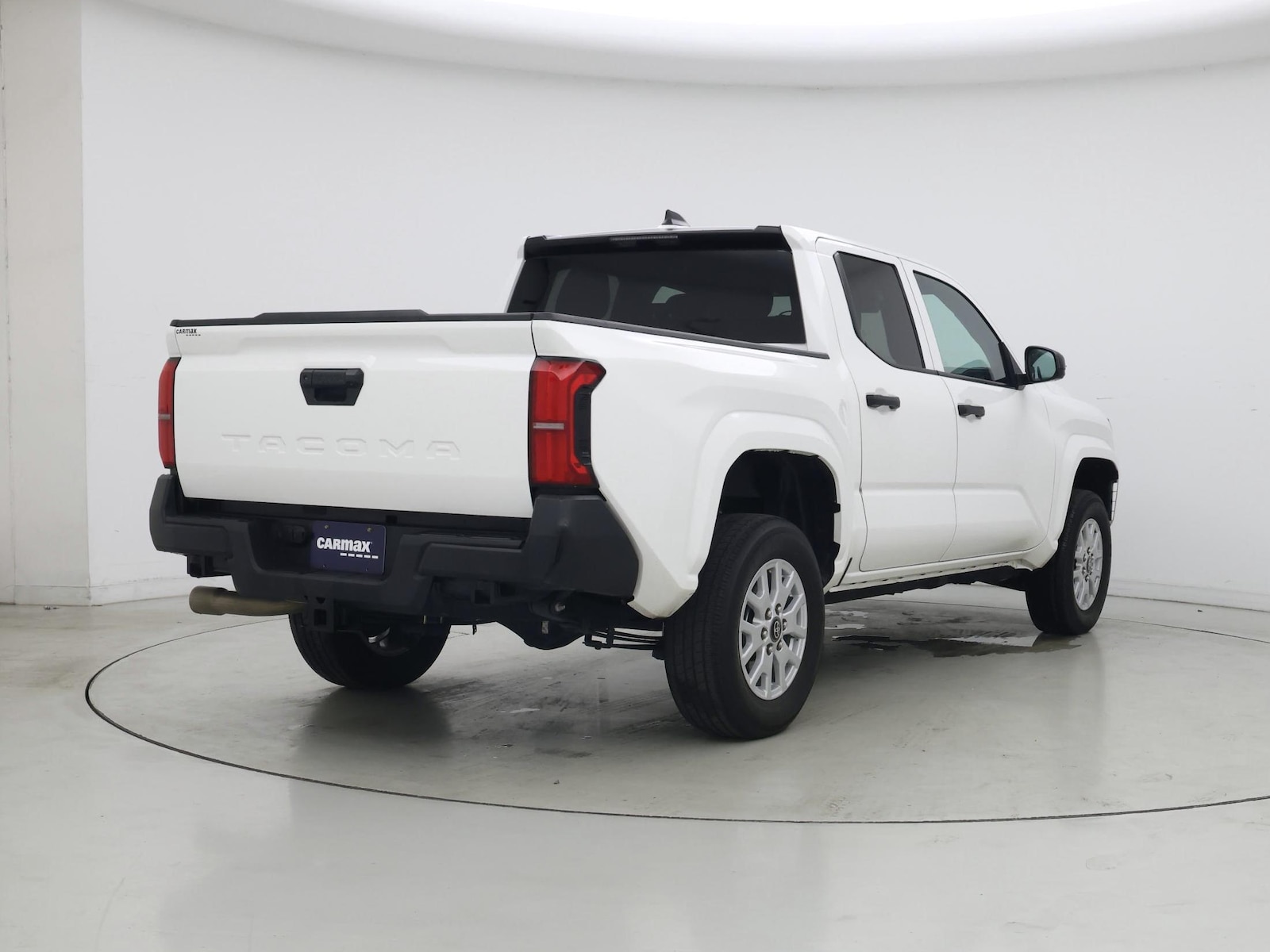 2024 Toyota Tacoma SR - Photo 9