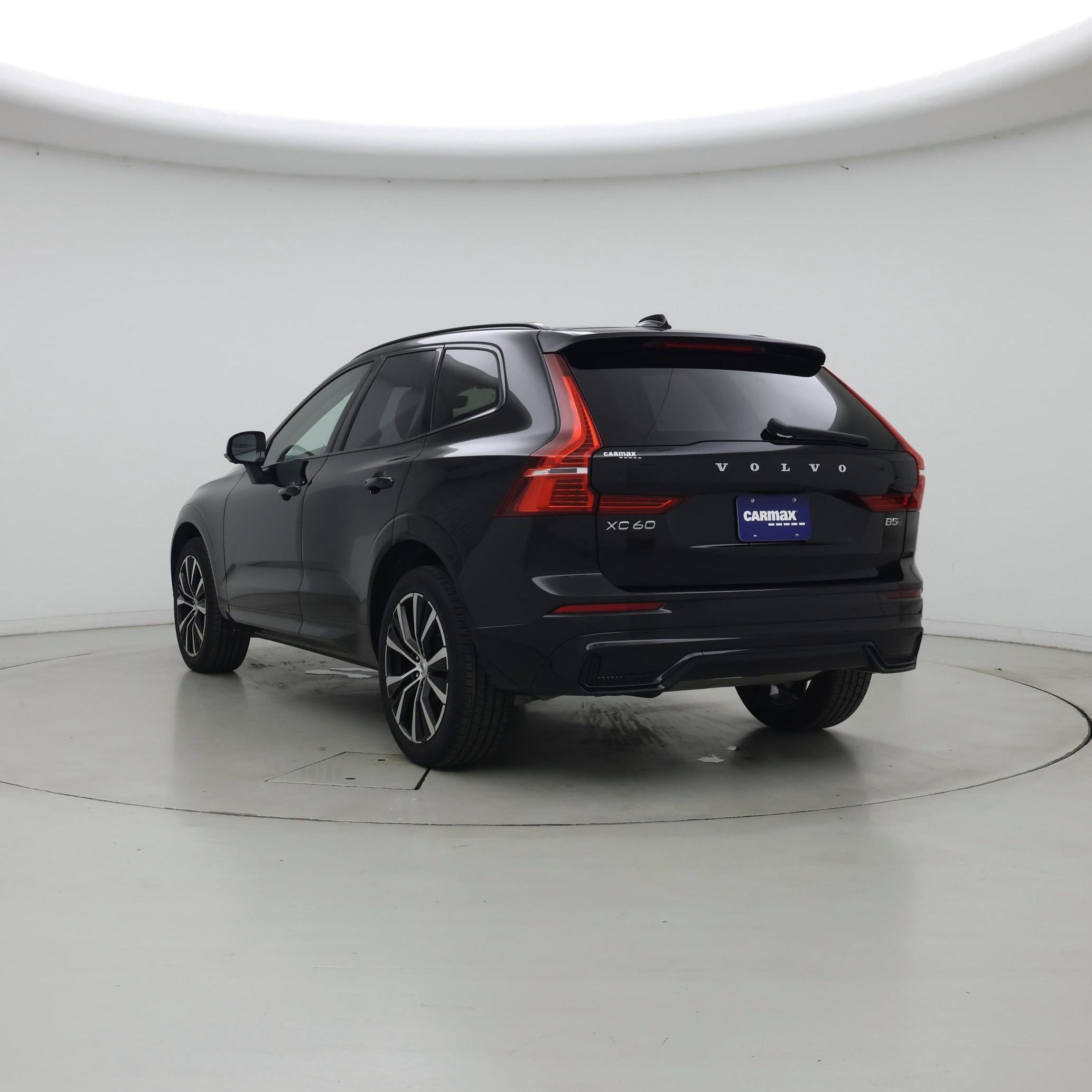 Thumbnail: 2025 Volvo XC60 - 2
