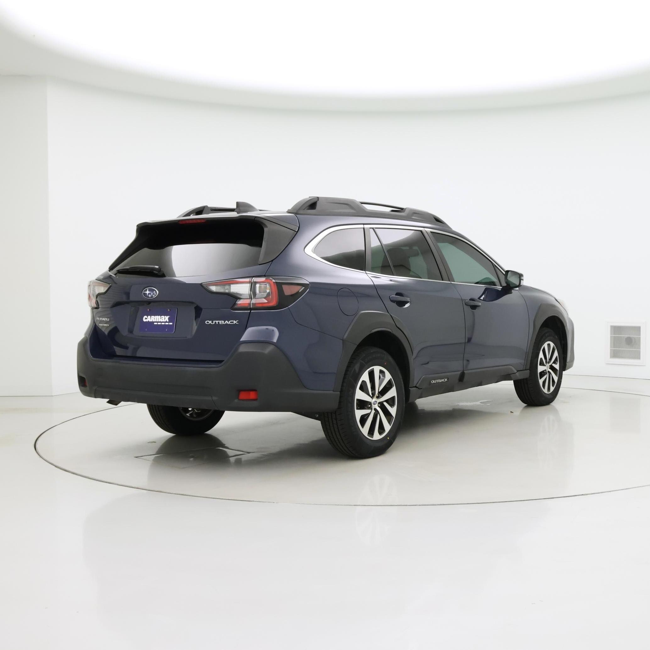 Thumbnail: 2023 Subaru Outback - 8