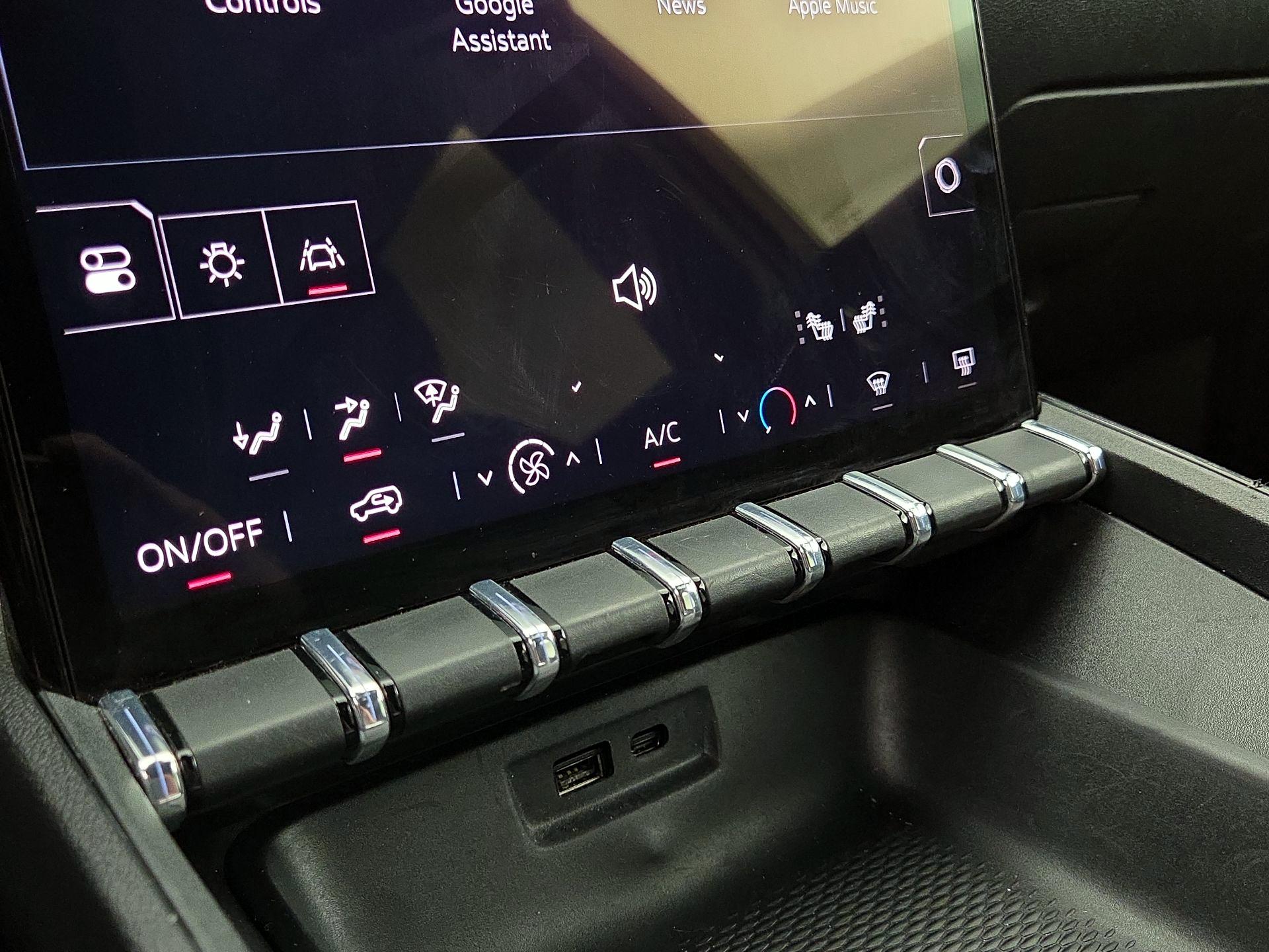 Thumbnail: 2025 GMC Terrain - 17