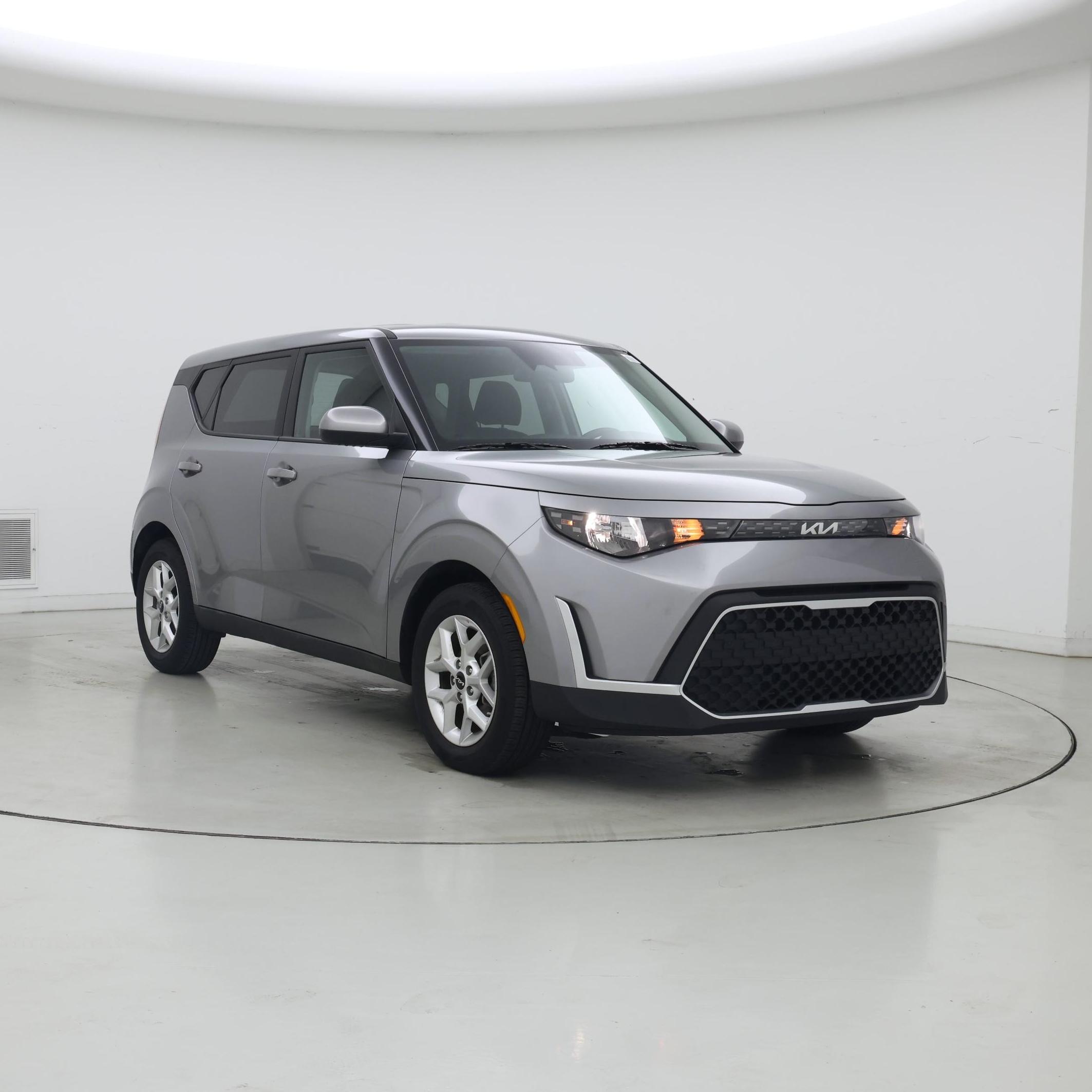  2025 Kia Soul LX FWD   