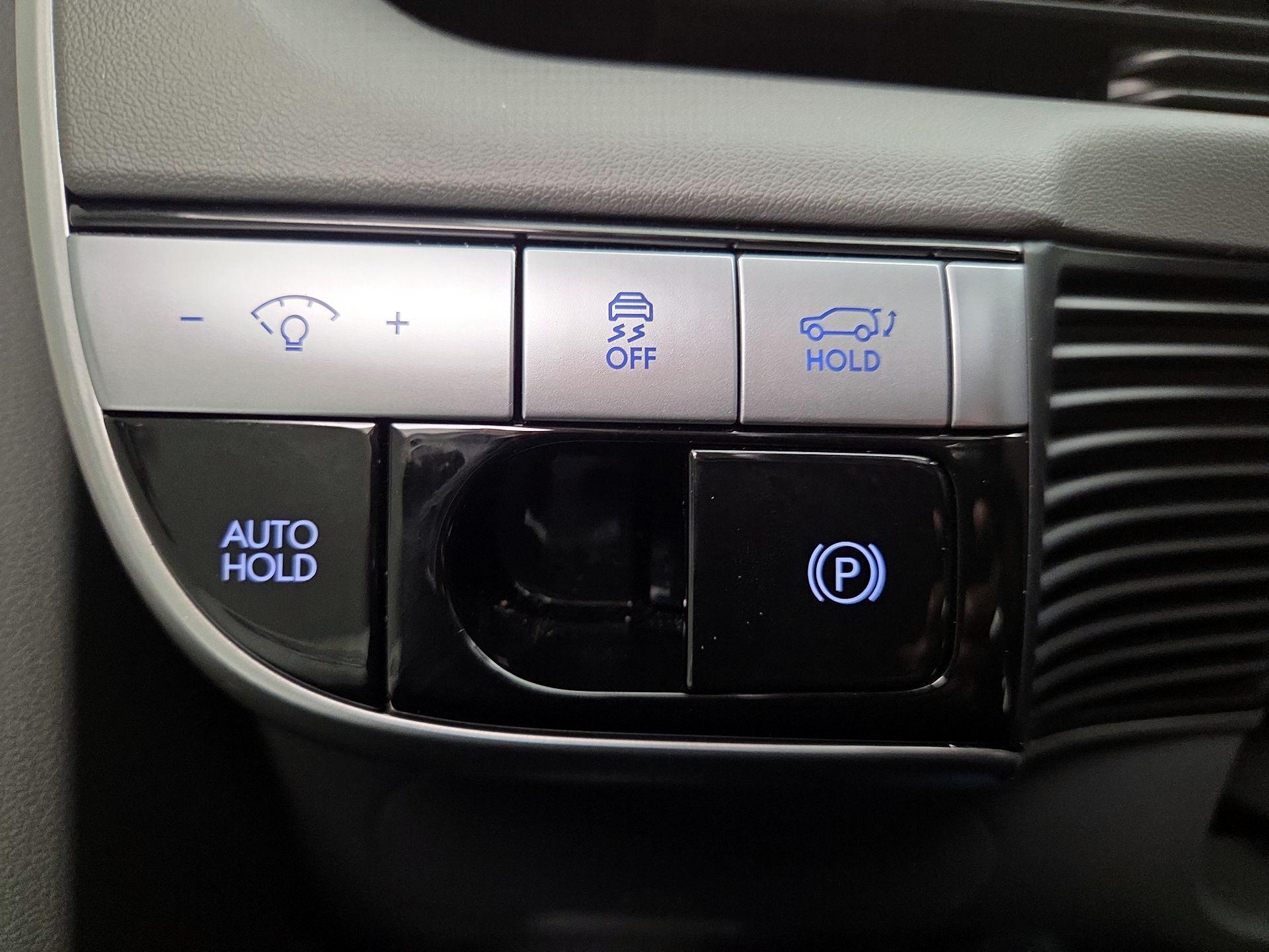 Thumbnail: 2024 Hyundai Ioniq 5 - 13