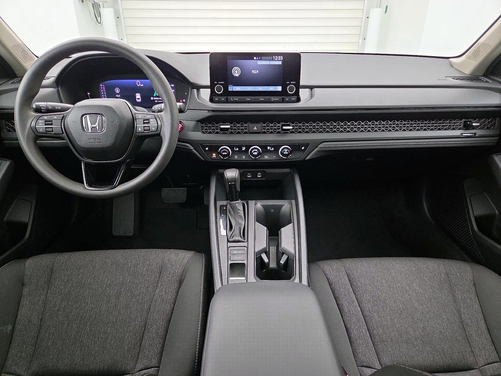 2025 Honda Accord SE - Photo 10