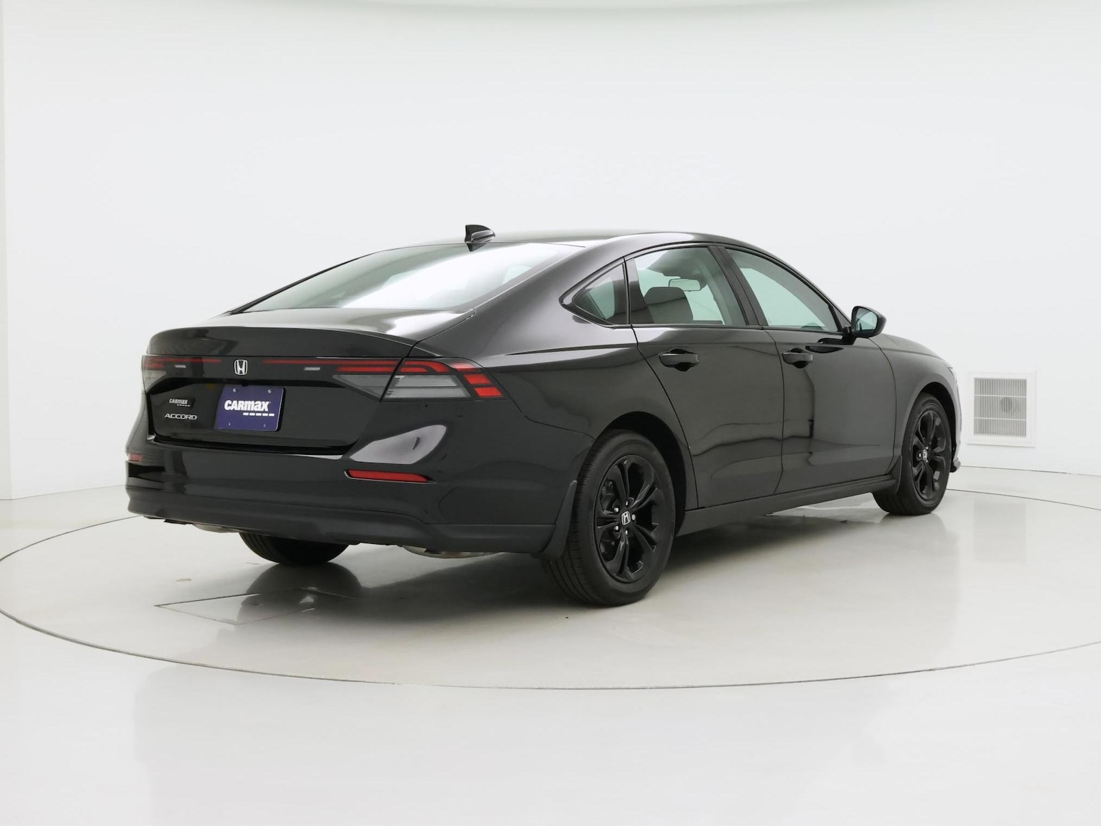 2025 Honda Accord SE - Photo 9