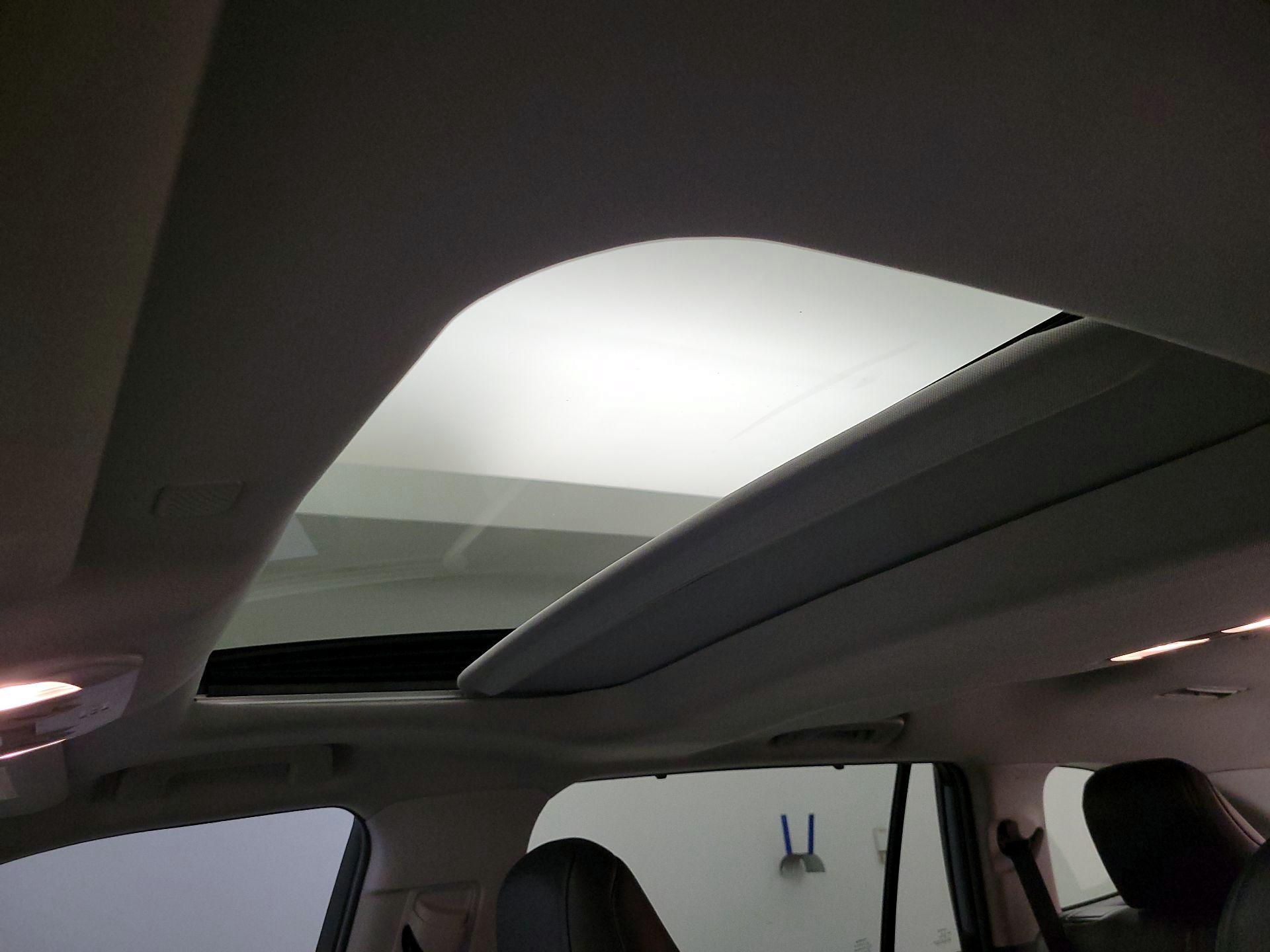 Thumbnail: 2021 Toyota Highlander - 19