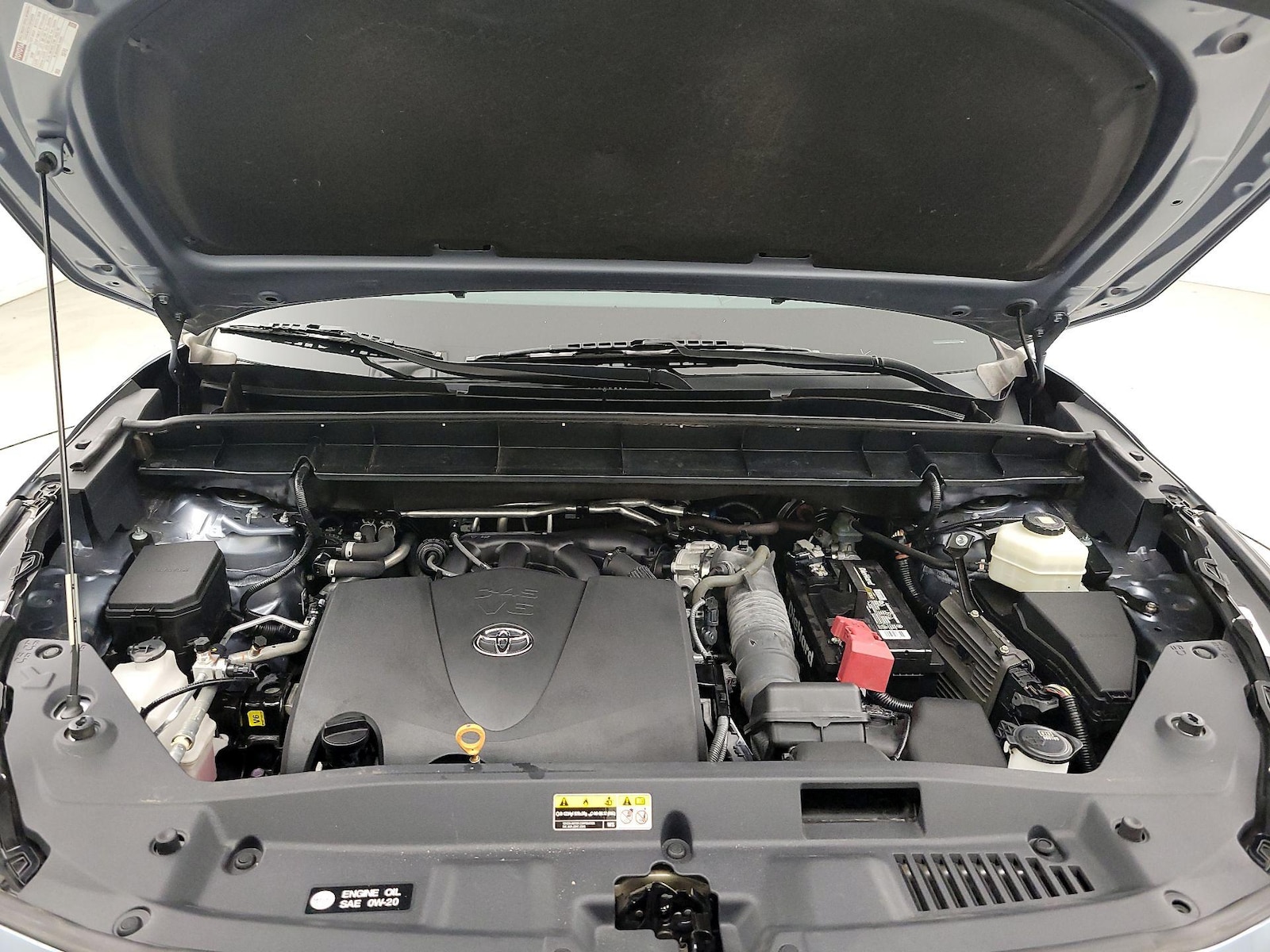 2021 Toyota Highlander XLE - Photo 23